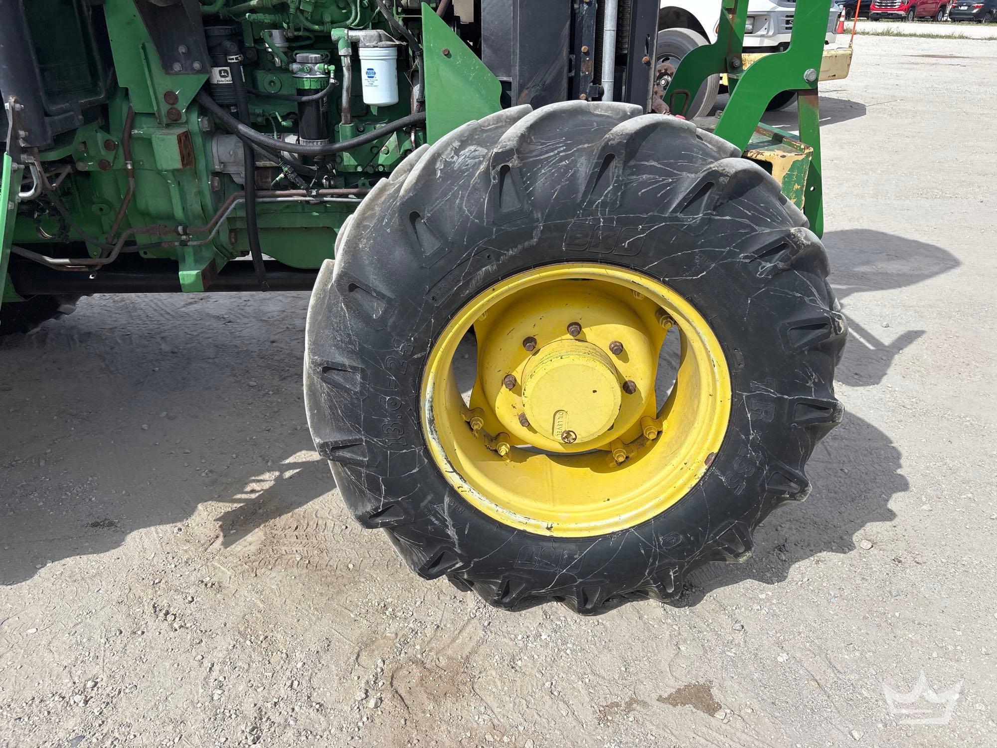 2015 John Deere 6115D