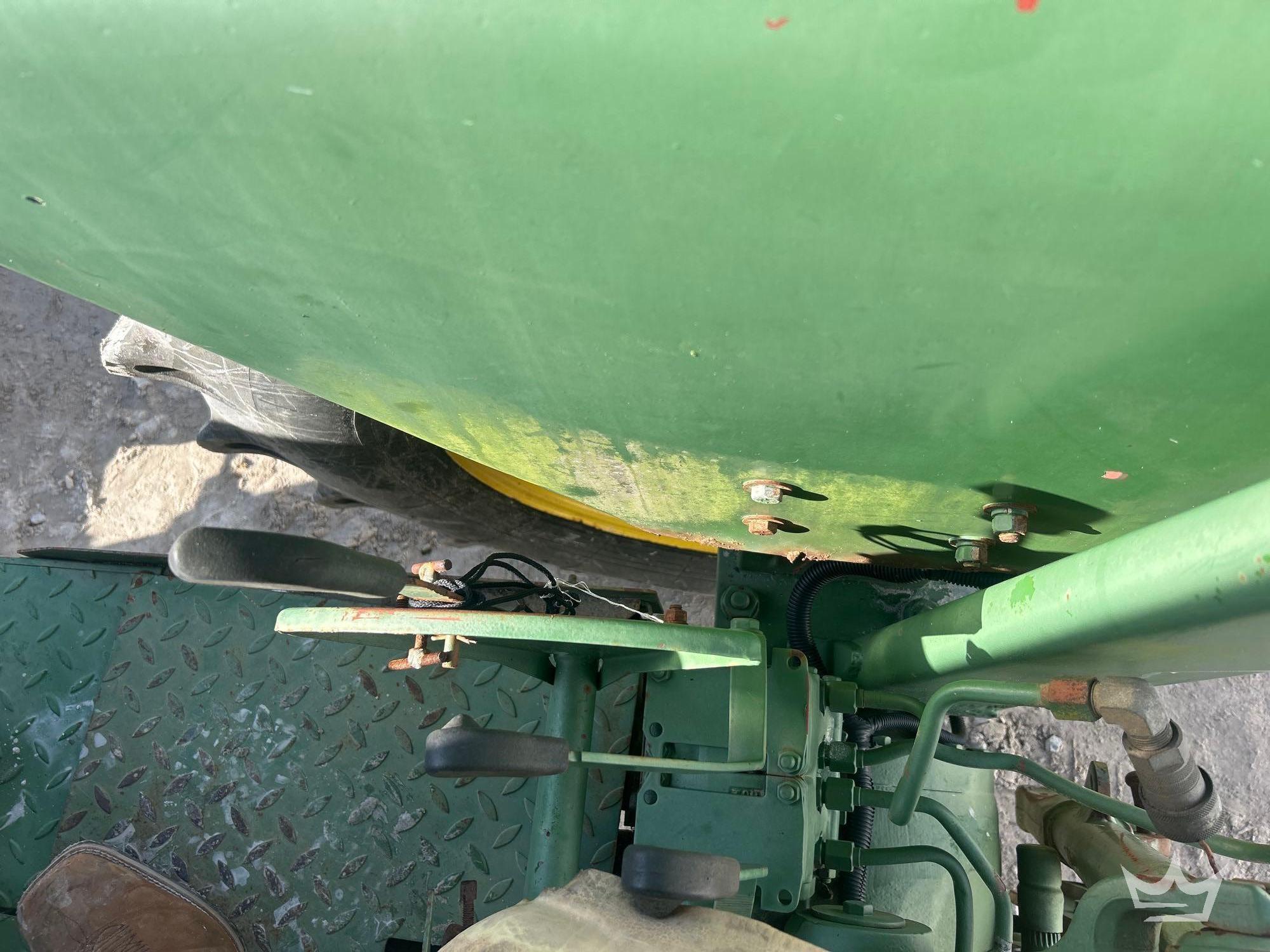 1981 John Deere 2940