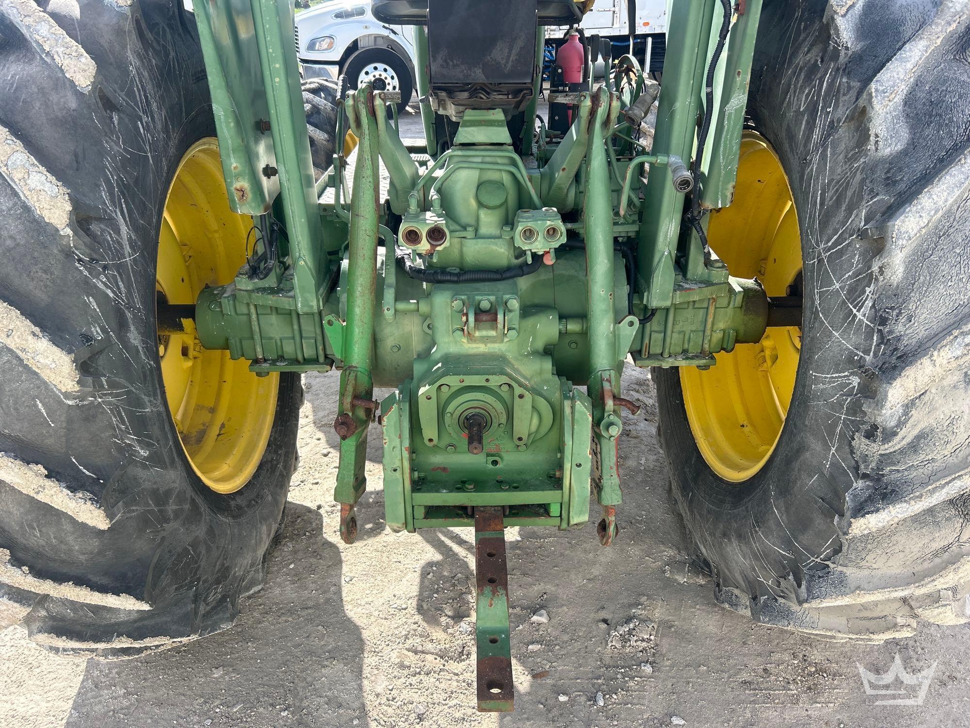 1981 John Deere 2940