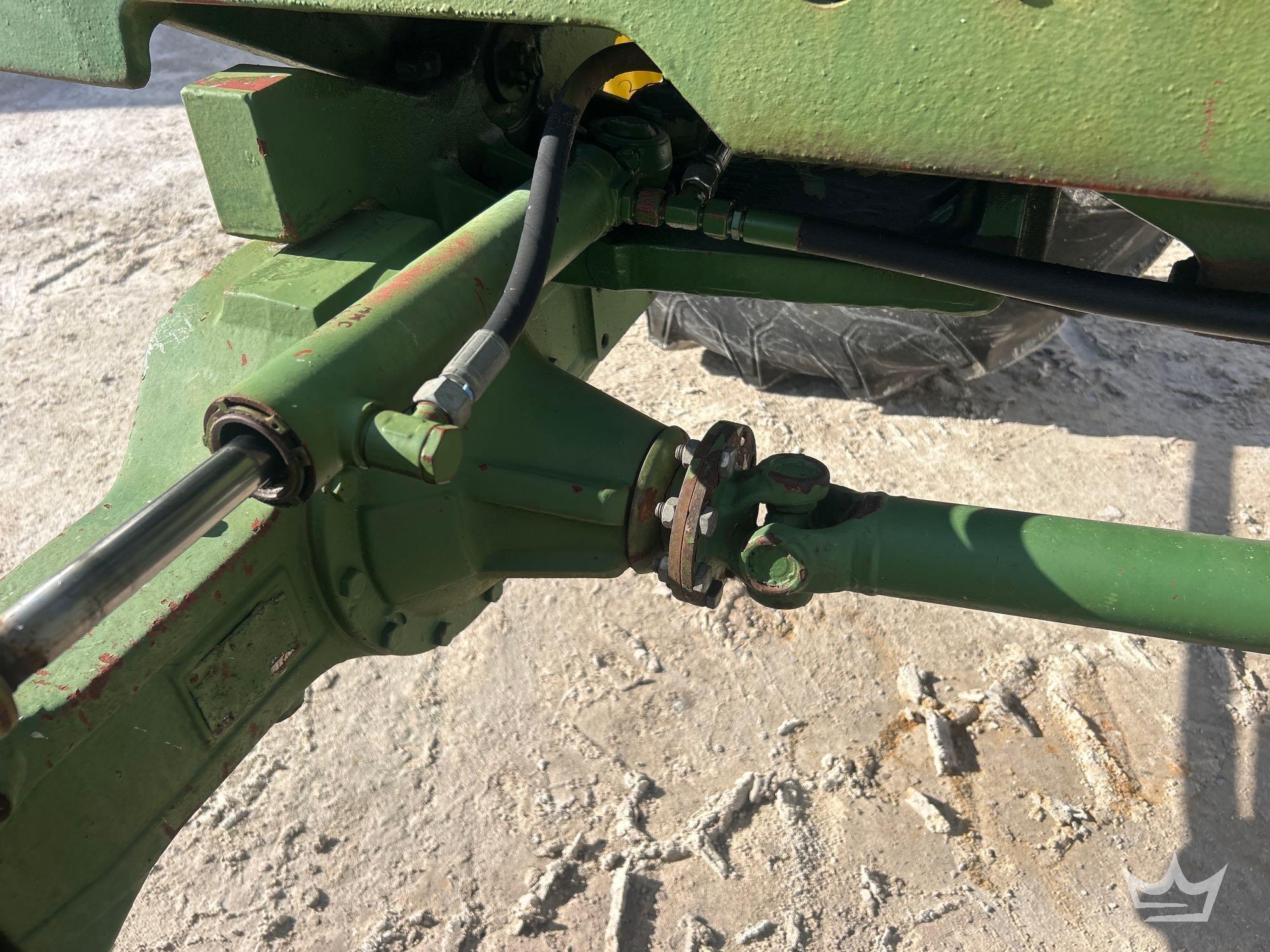 1981 John Deere 2940