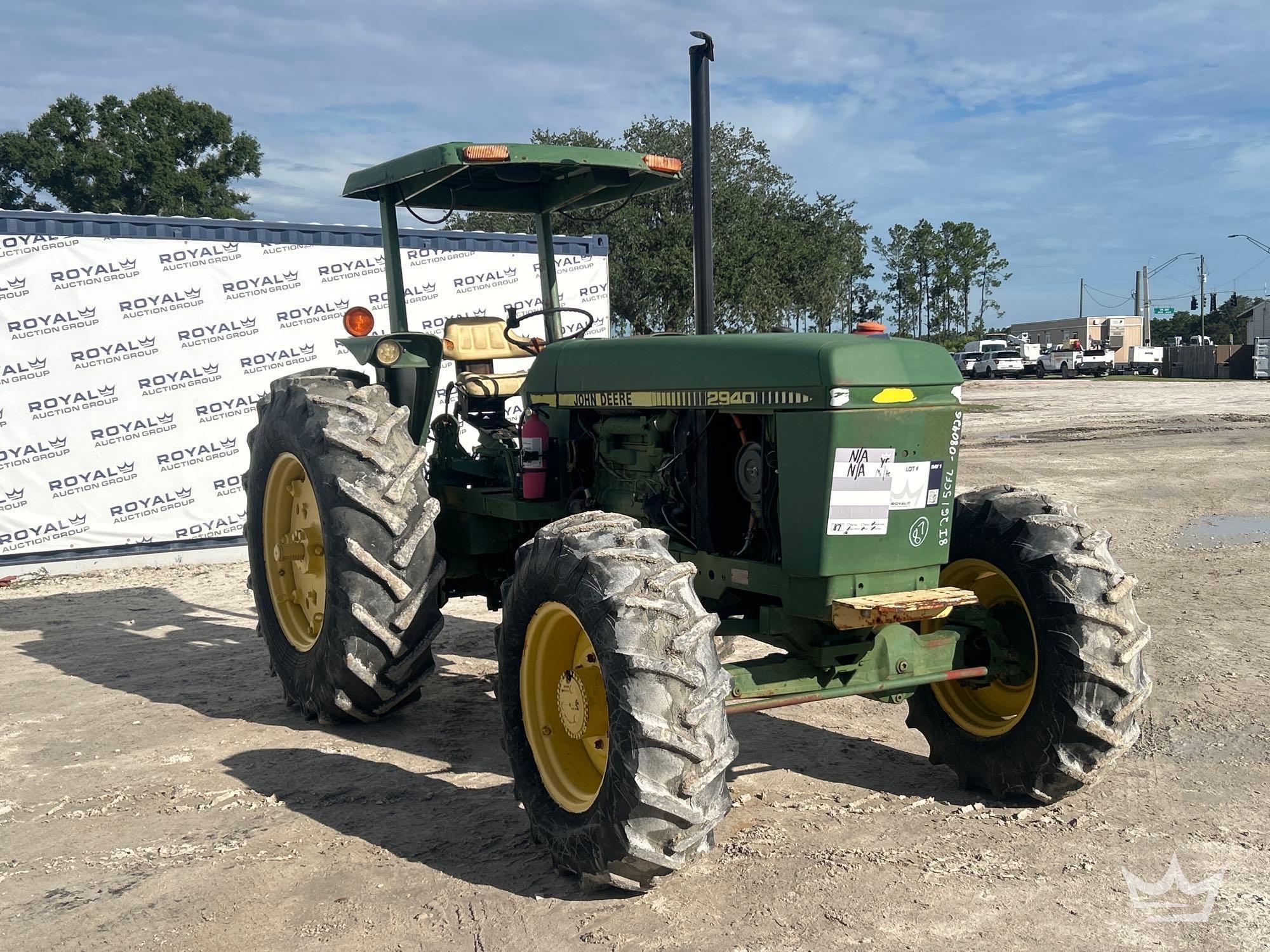 1981 John Deere 2940