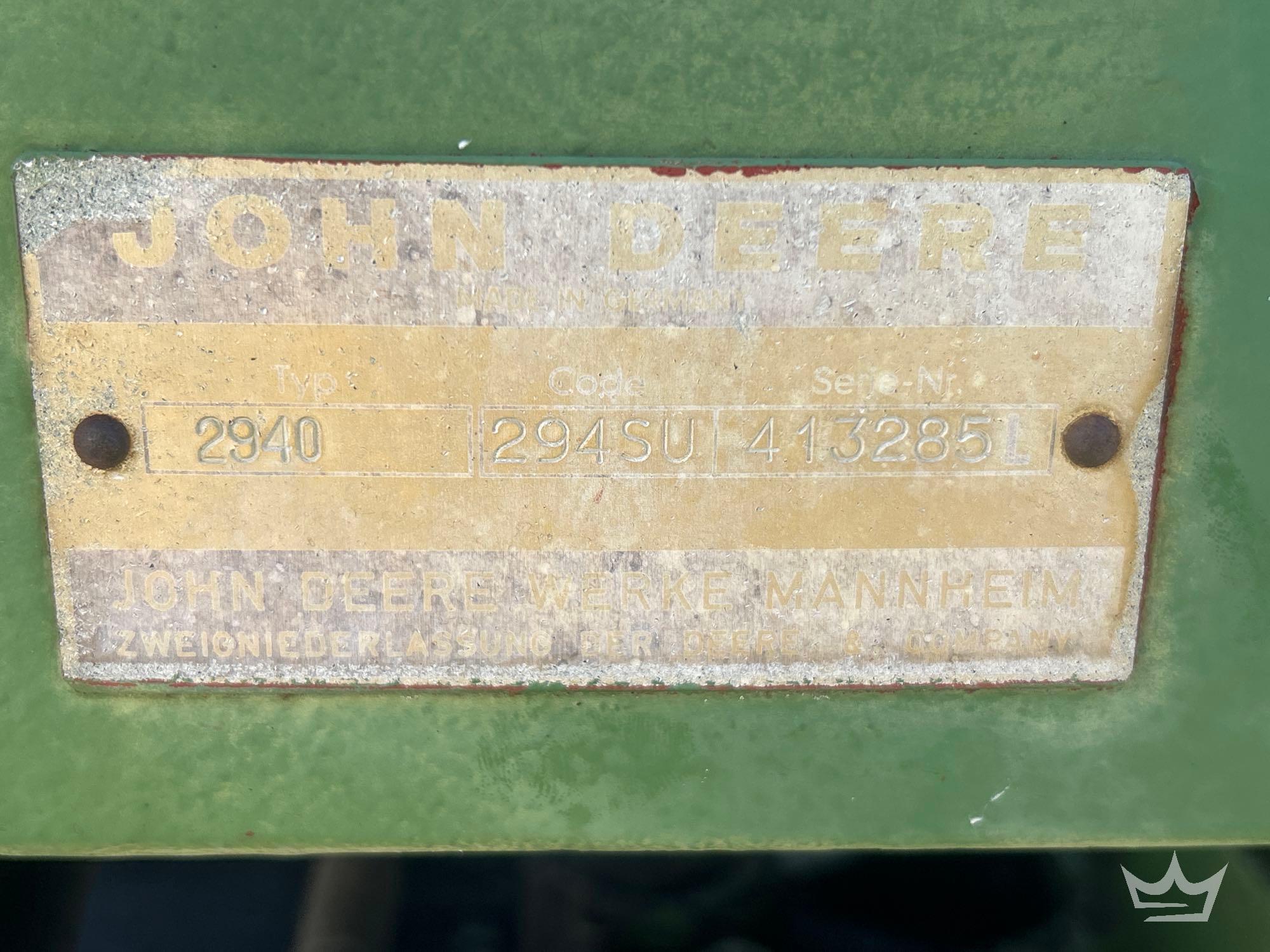 1981 John Deere 2940