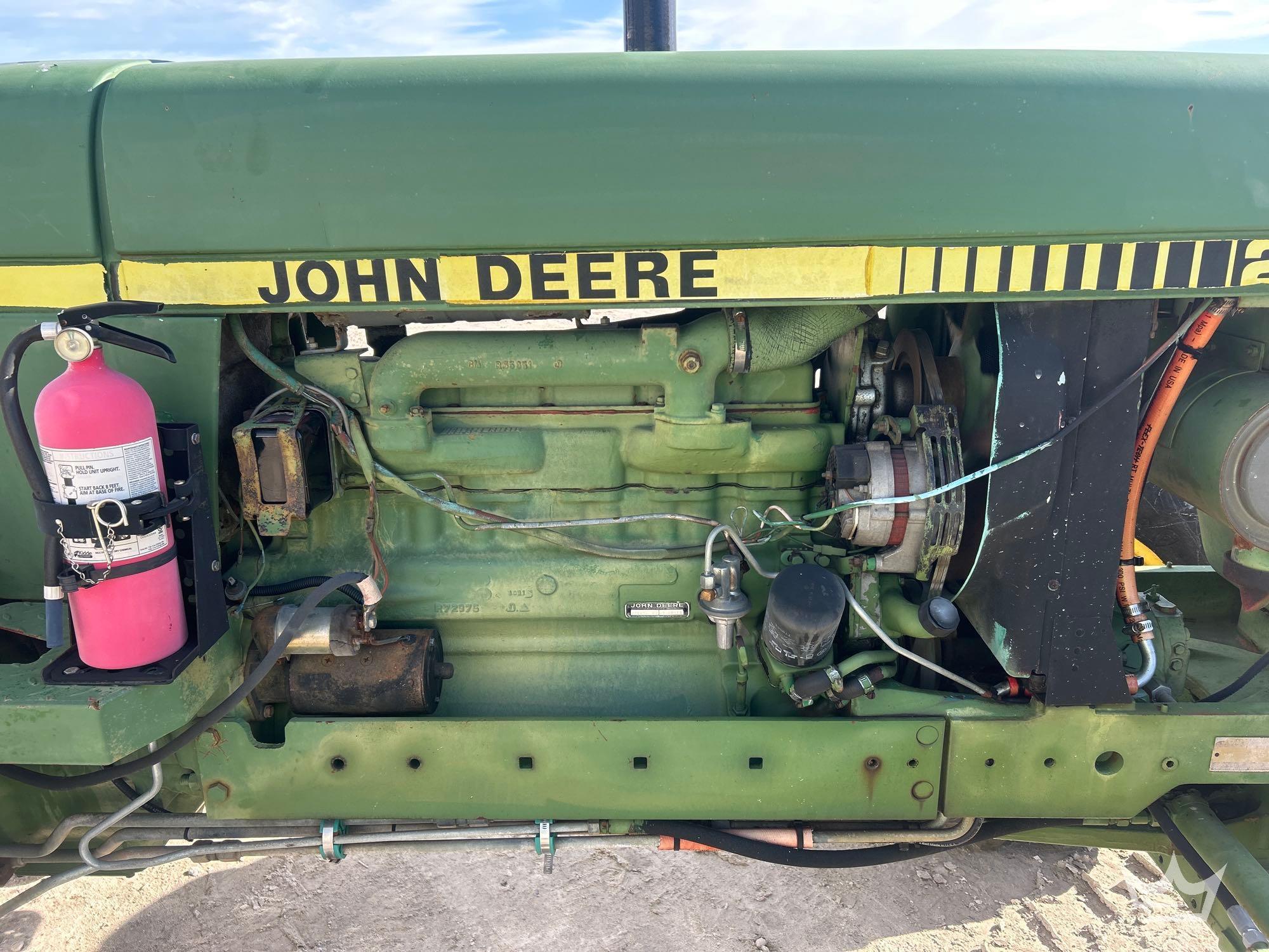 1981 John Deere 2940