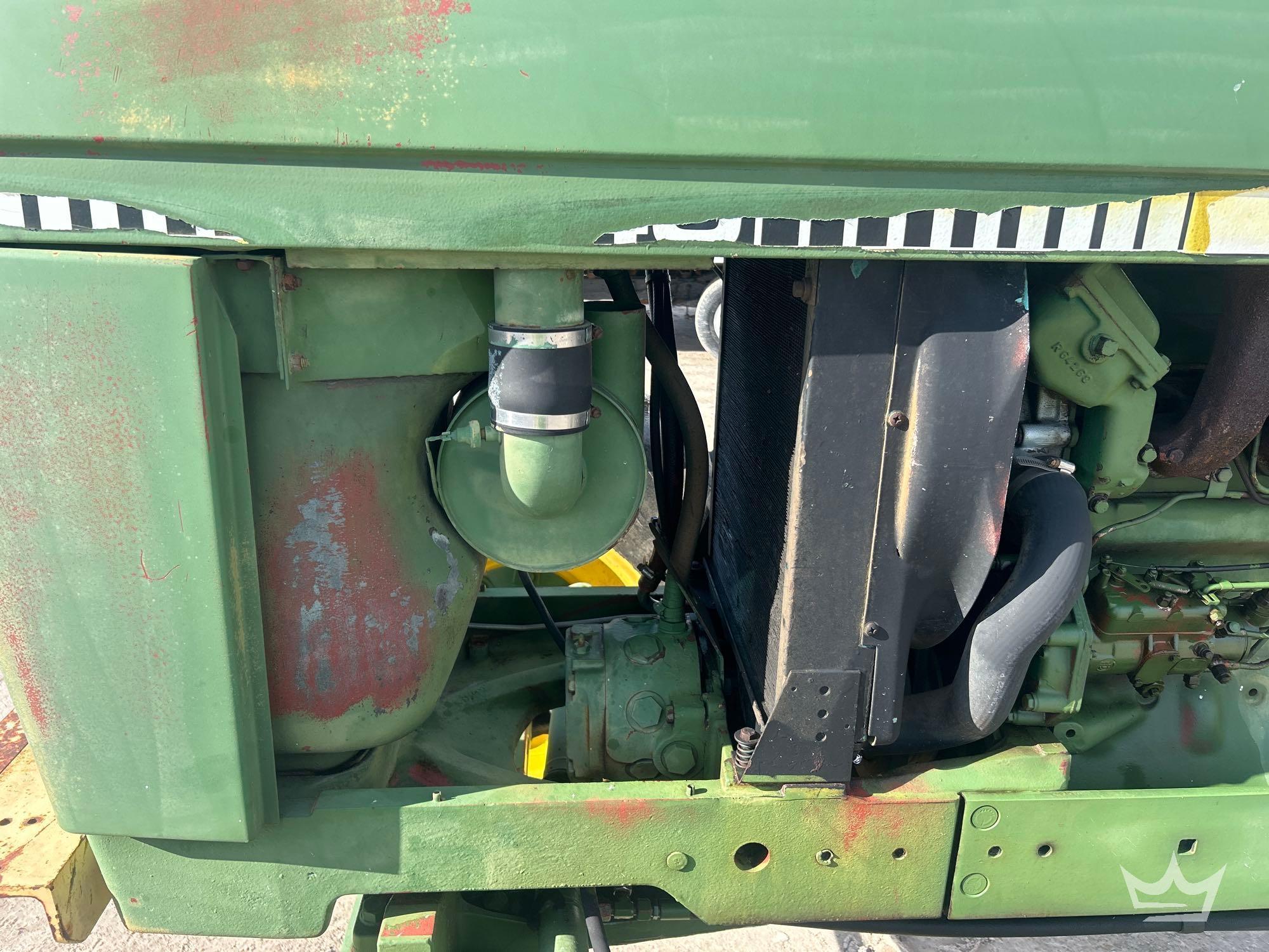 1981 John Deere 2940