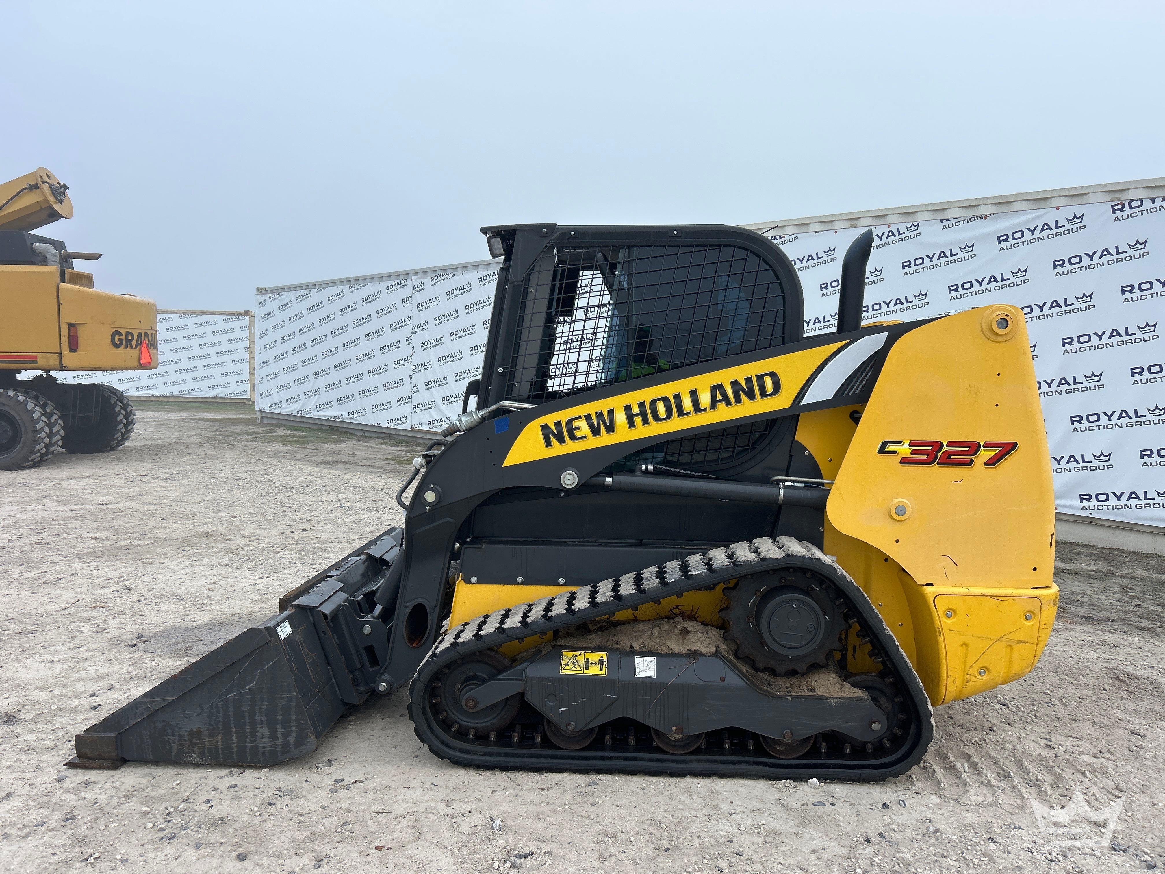 2023 New Holland C327