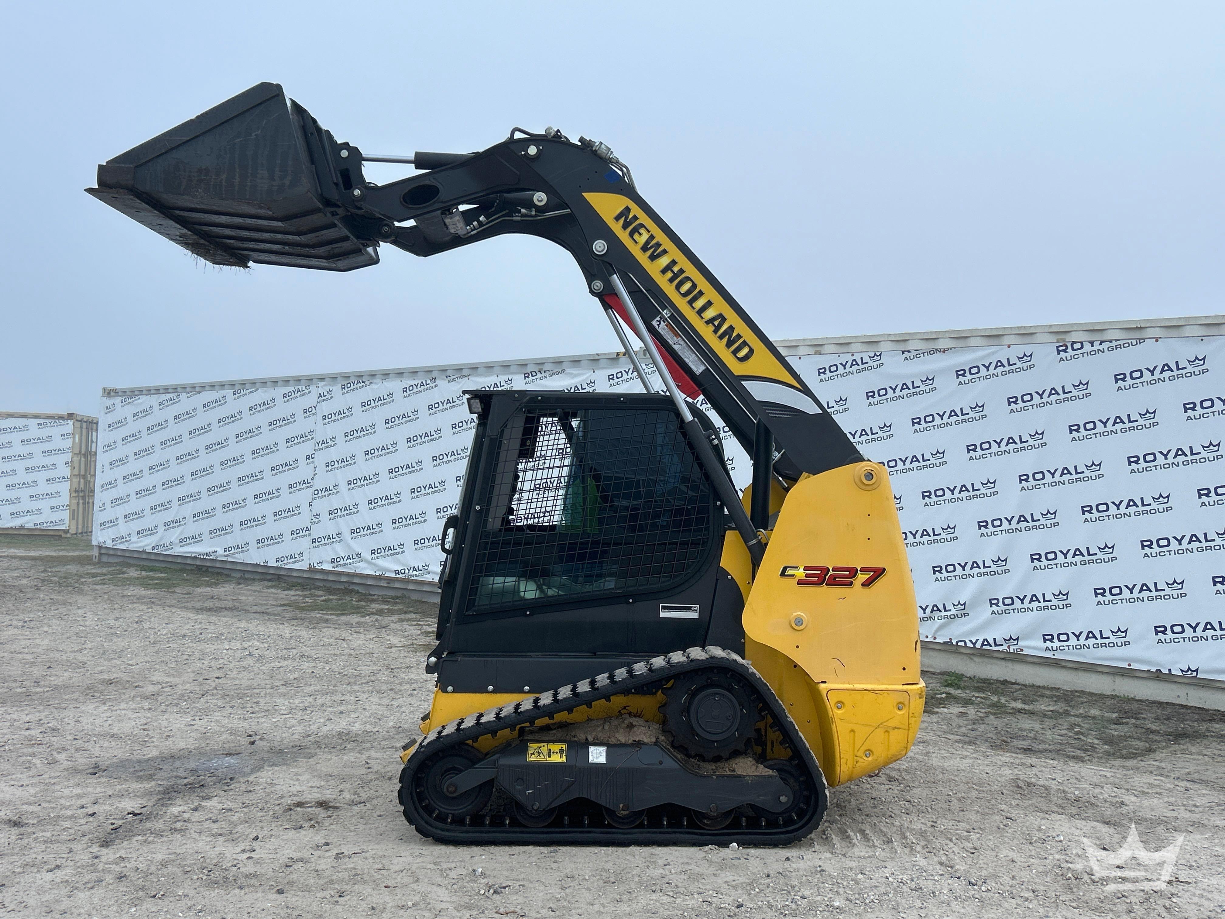 2023 New Holland C327