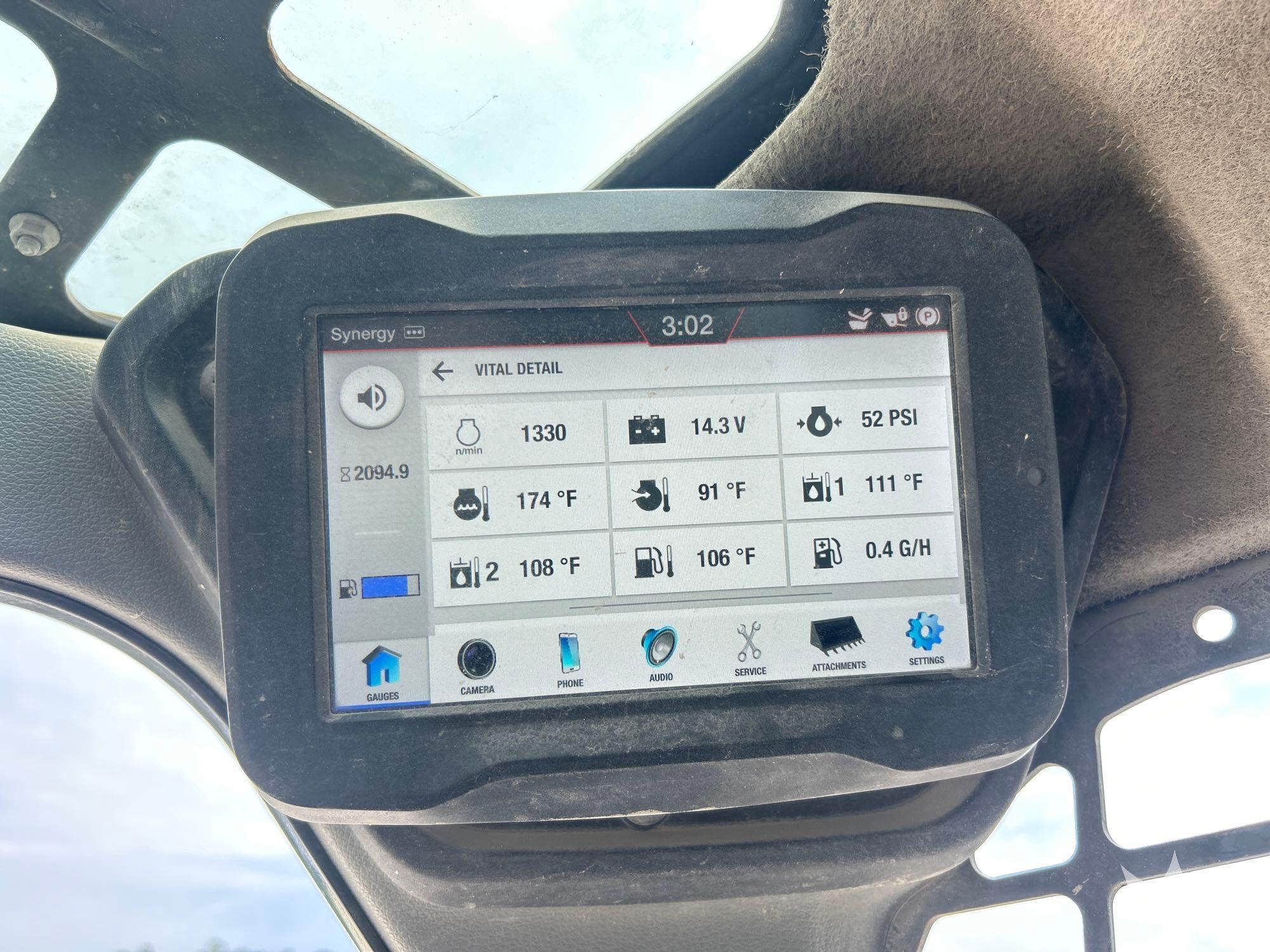 2023 New Holland C327