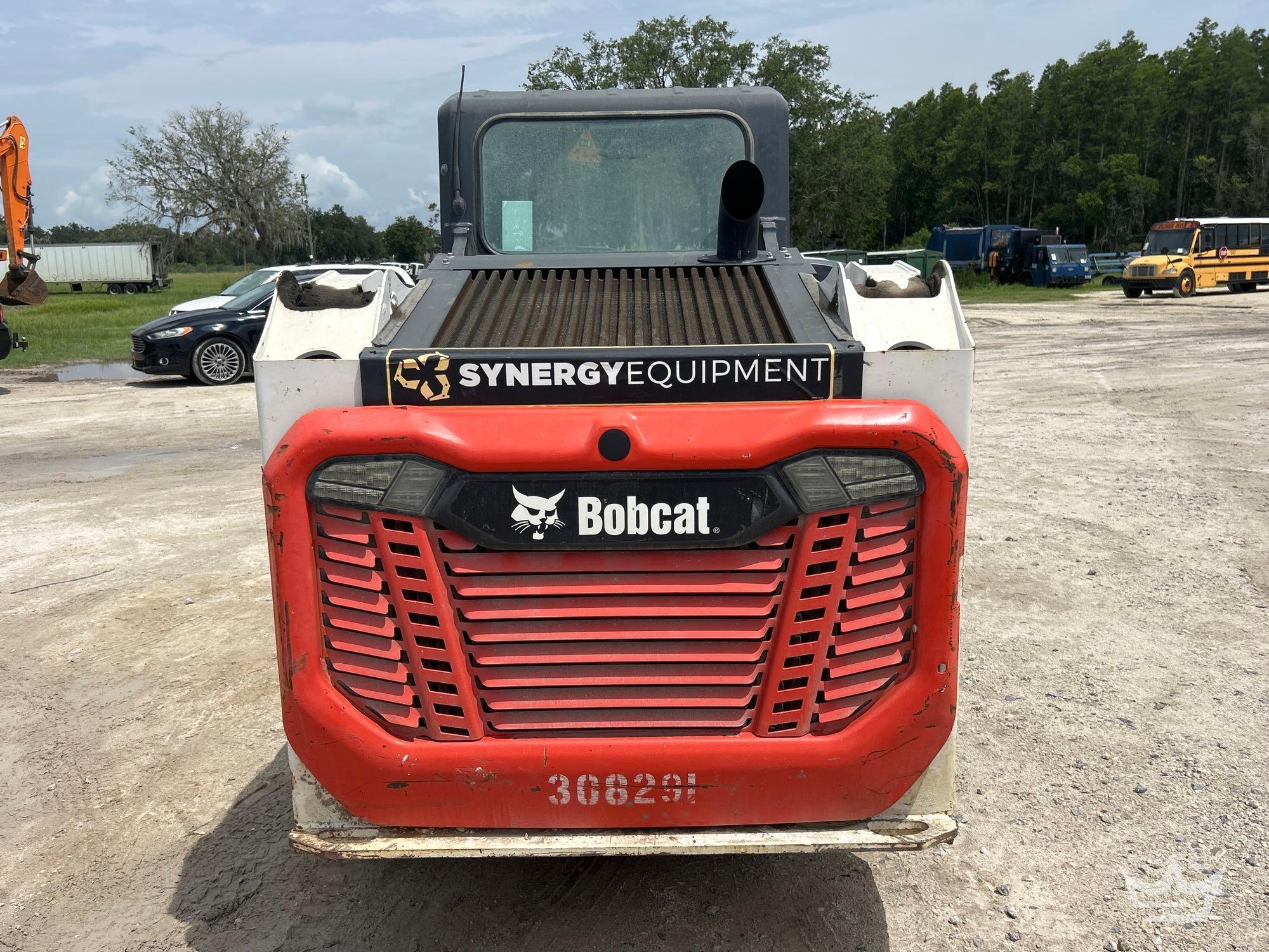 2023 New Holland C327