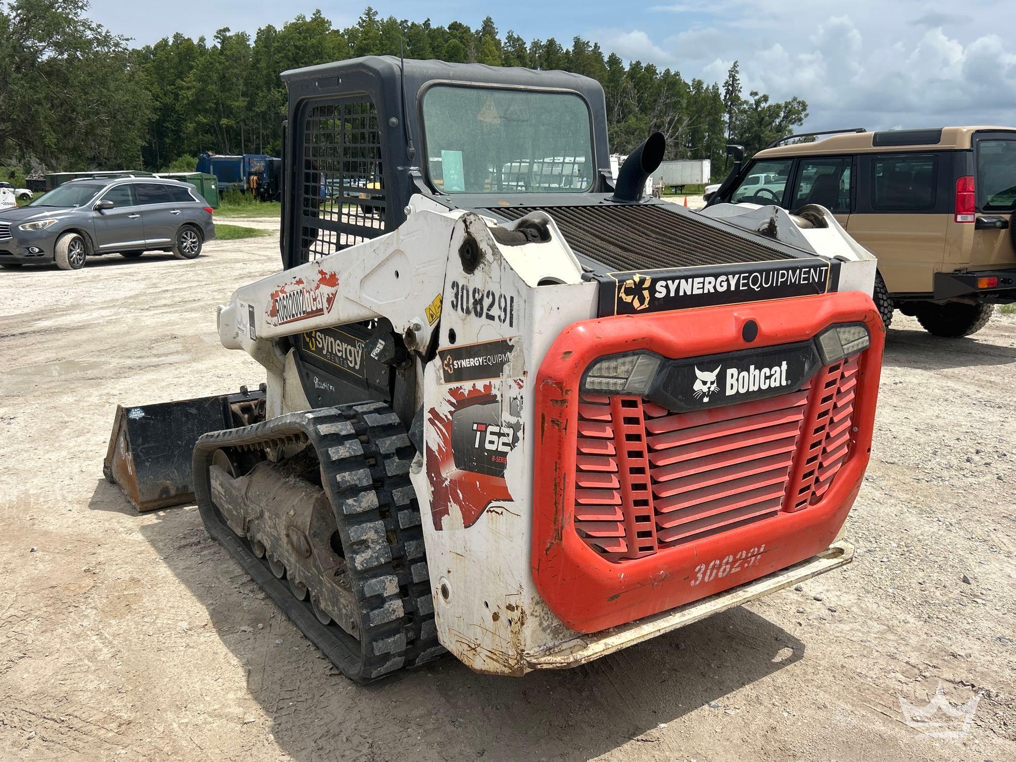 2023 New Holland C327