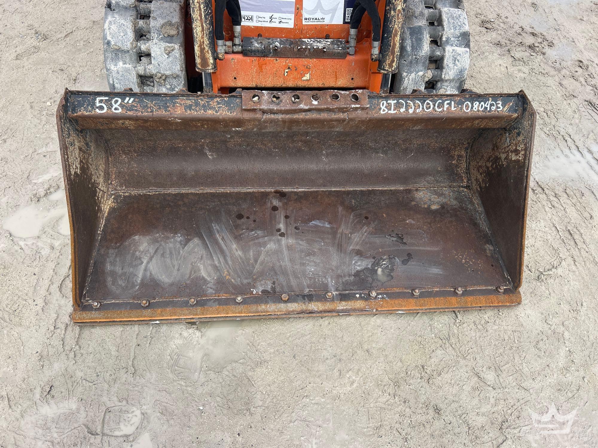 2021 Gehl RT135