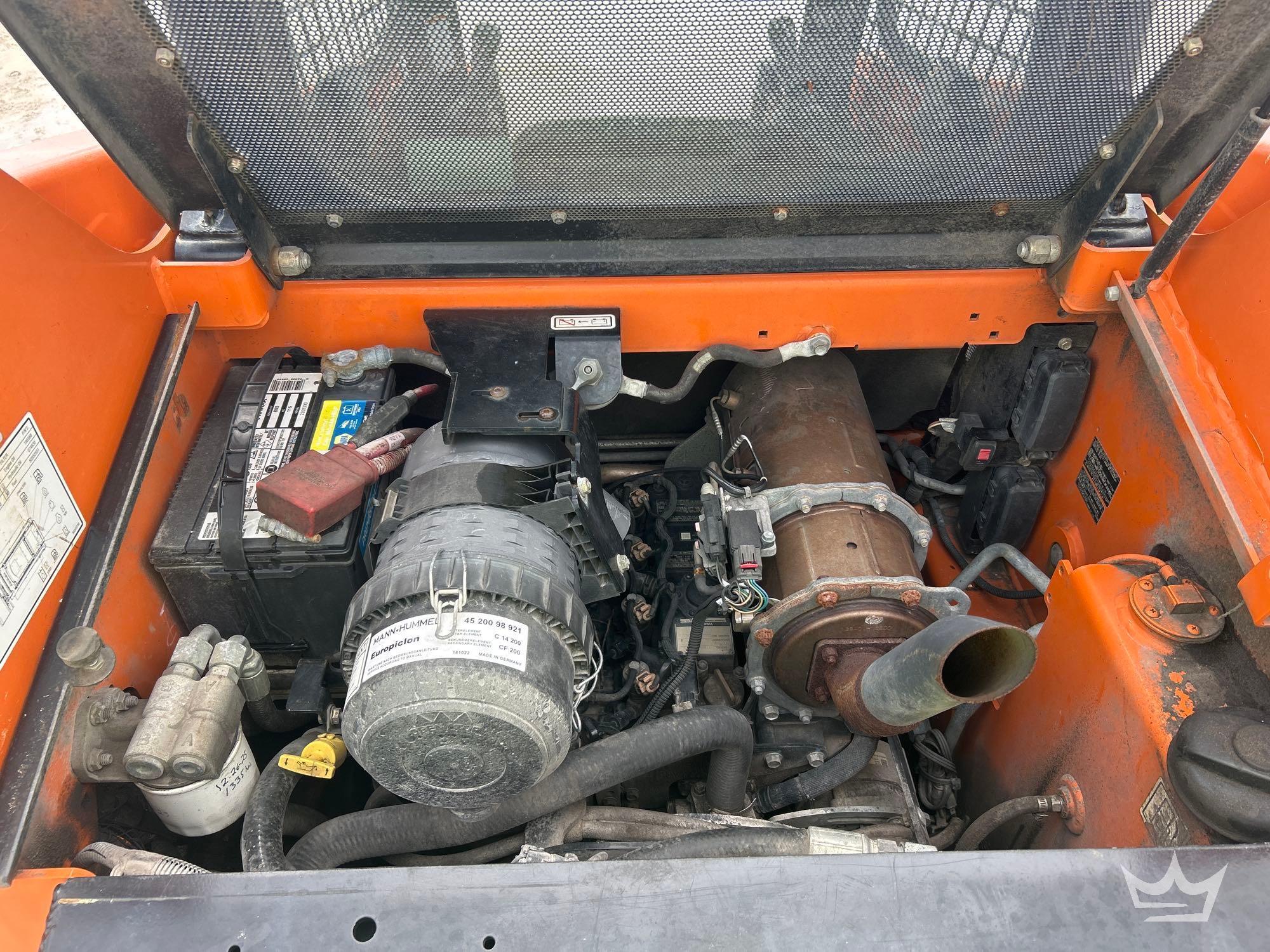2021 Gehl RT135