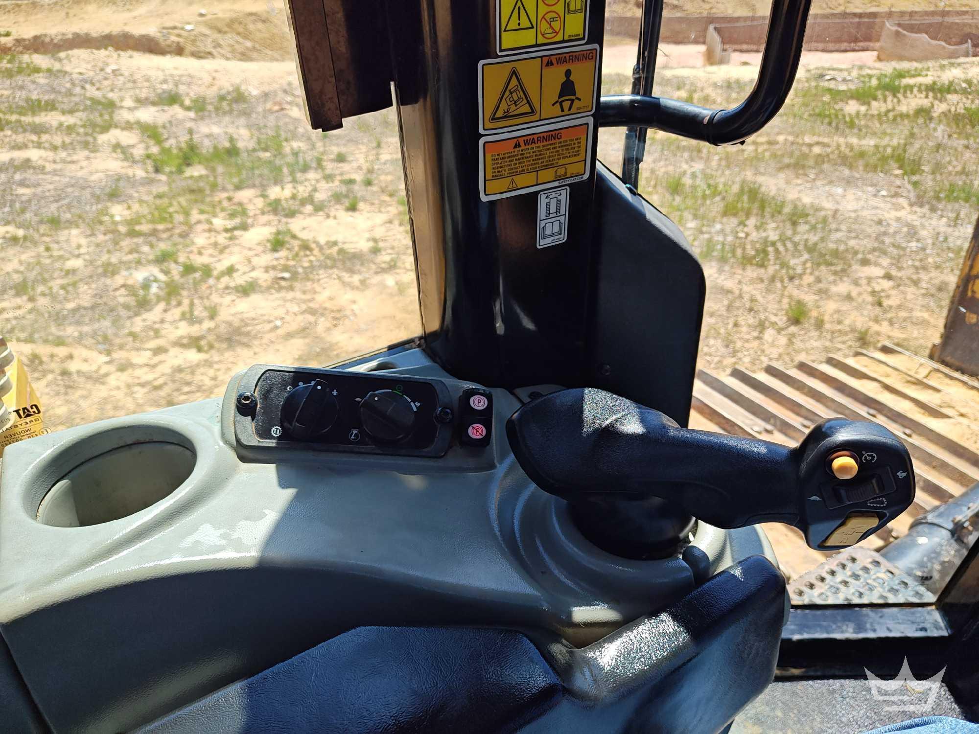 2019 Caterpillar D6N LGP