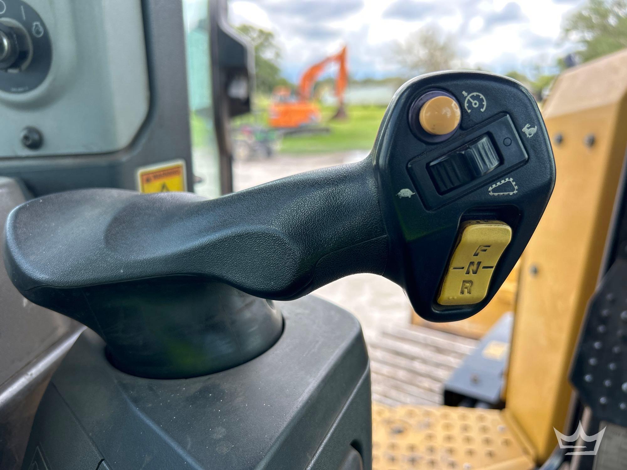 2019 Caterpillar D6N LGP