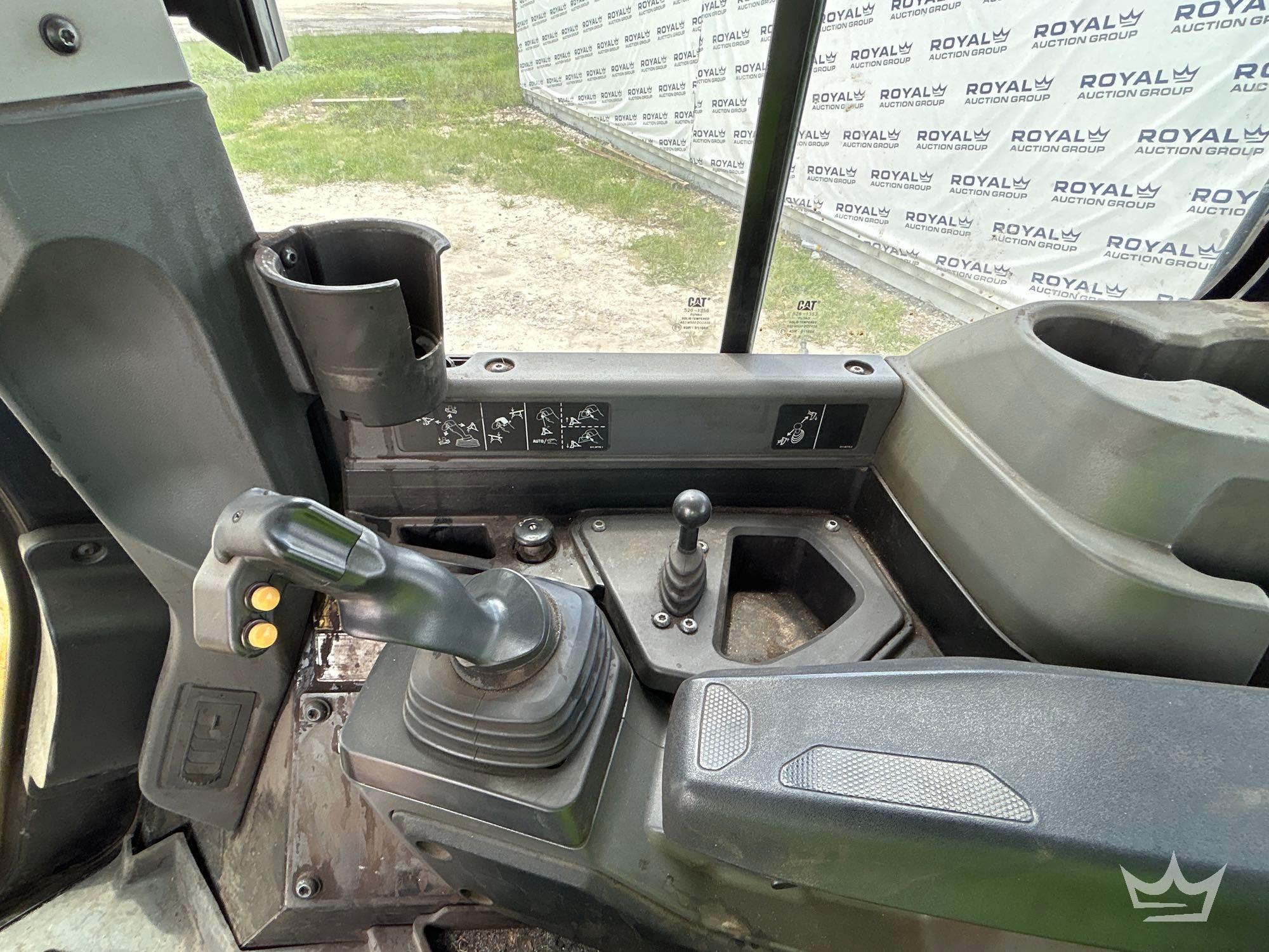 2019 Caterpillar D6N LGP