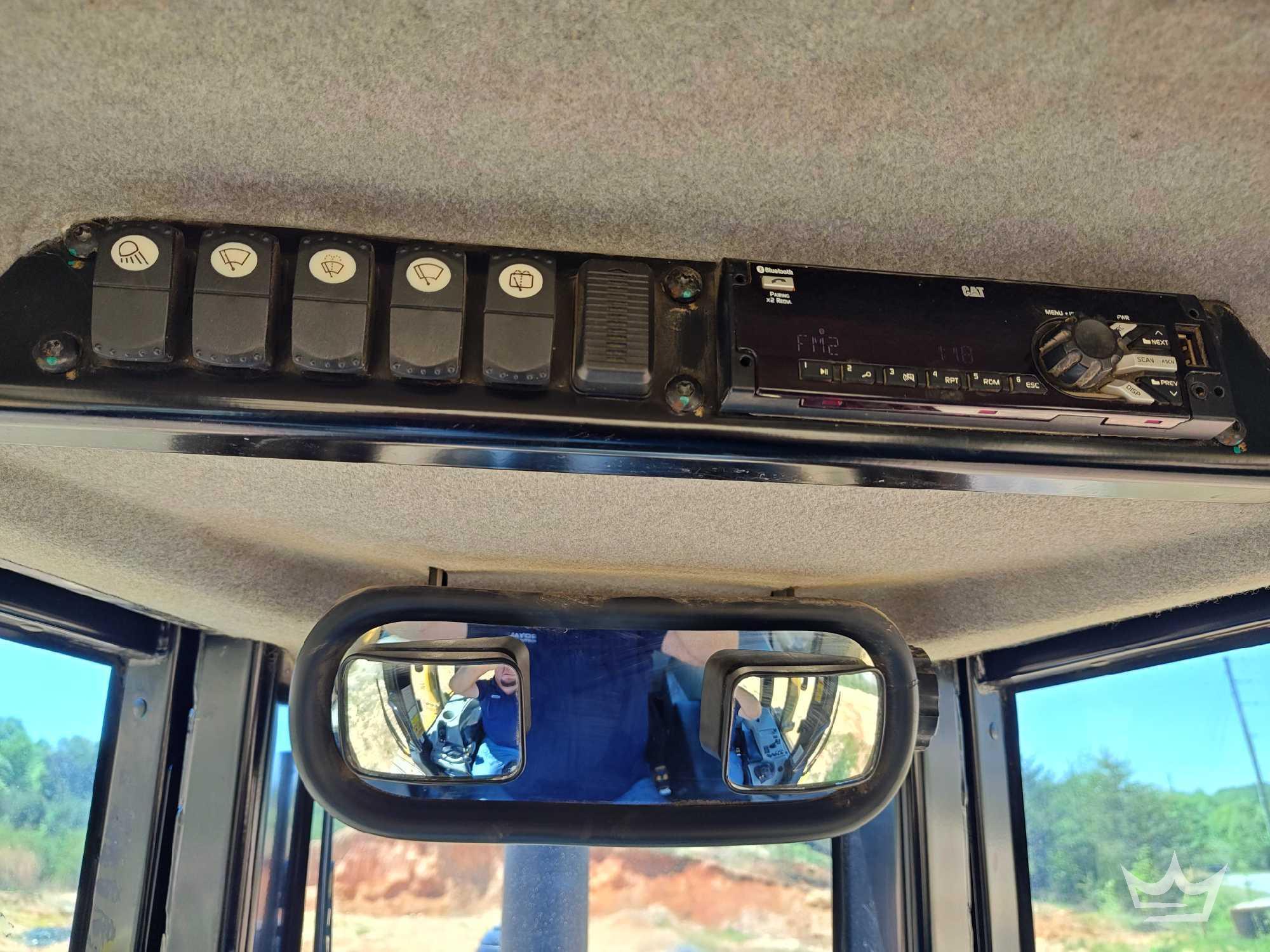 2019 Caterpillar D6N LGP