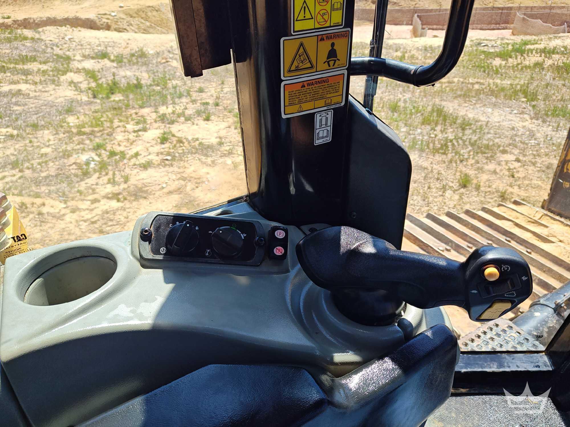 2019 Caterpillar D6N LGP