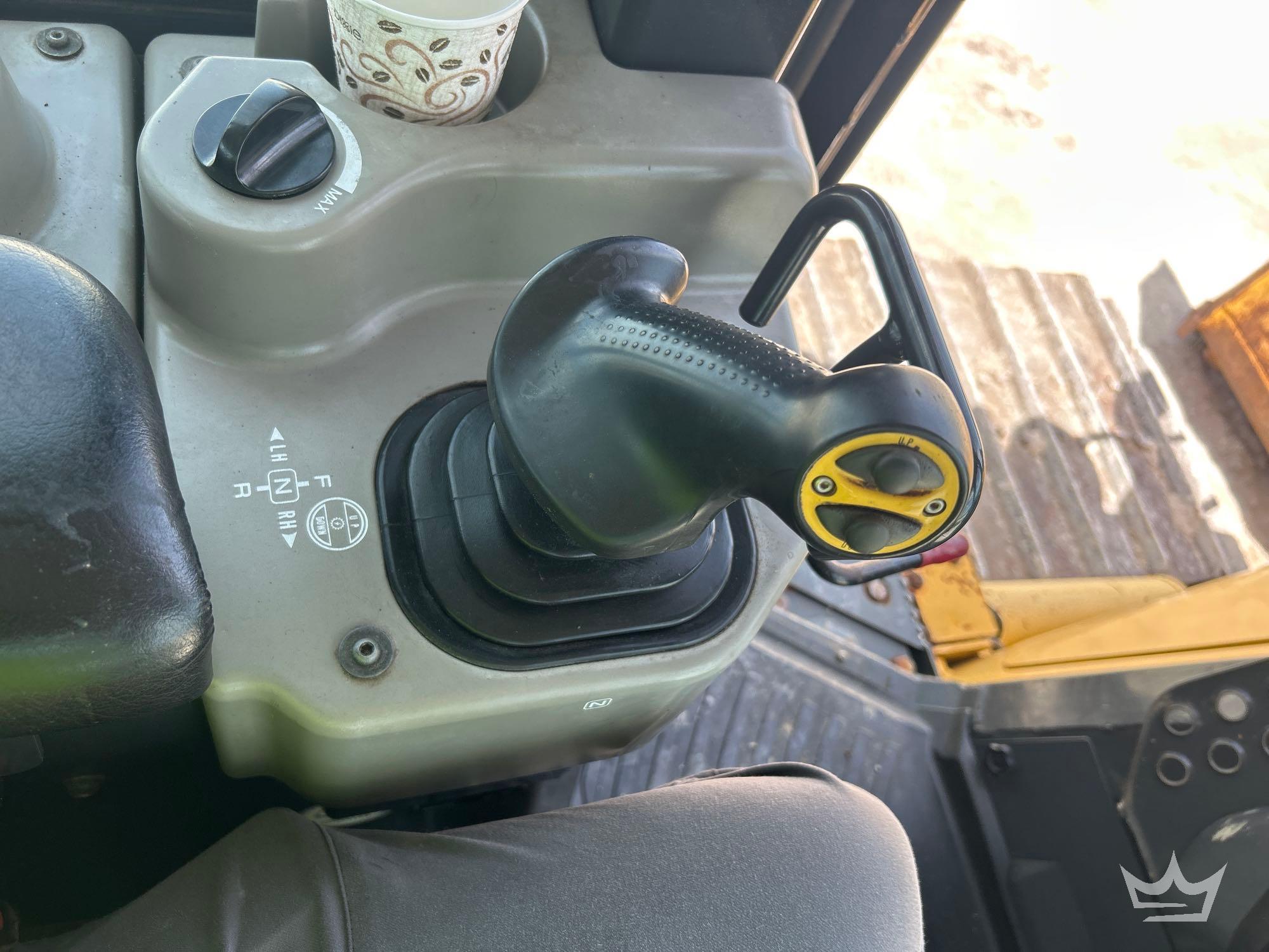 2015 Caterpillar D6K2LGP
