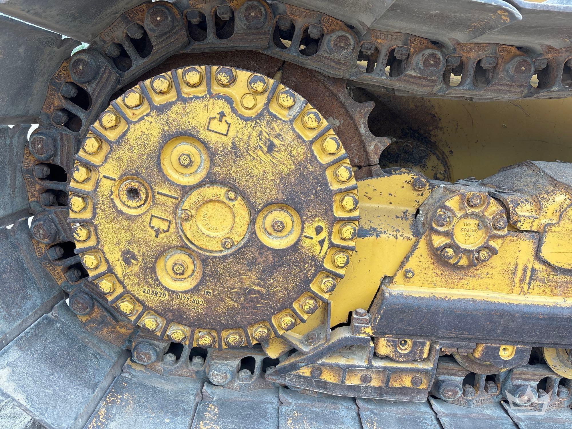 2015 Caterpillar D6K2LGP