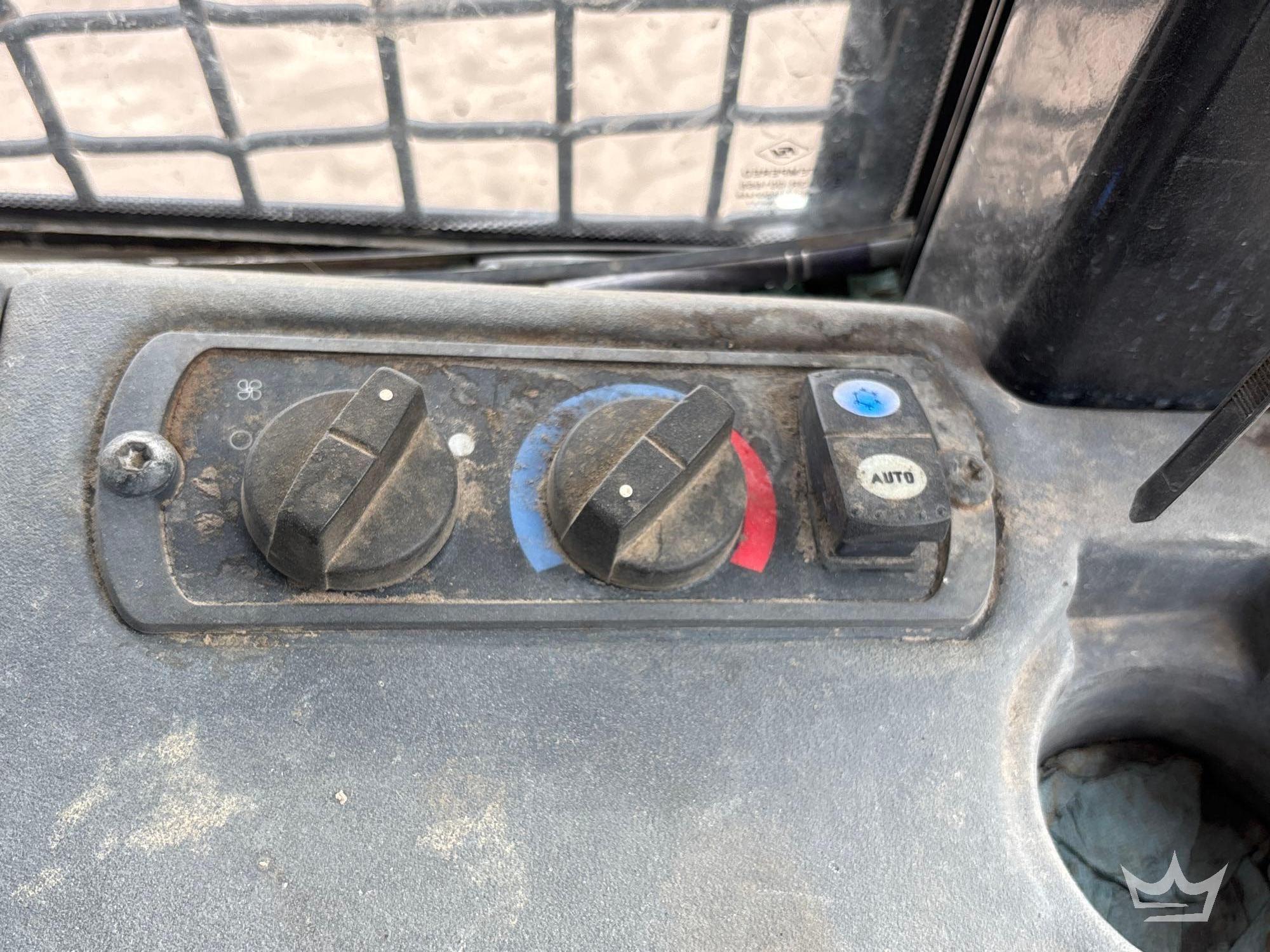 2015 Caterpillar D6K2LGP