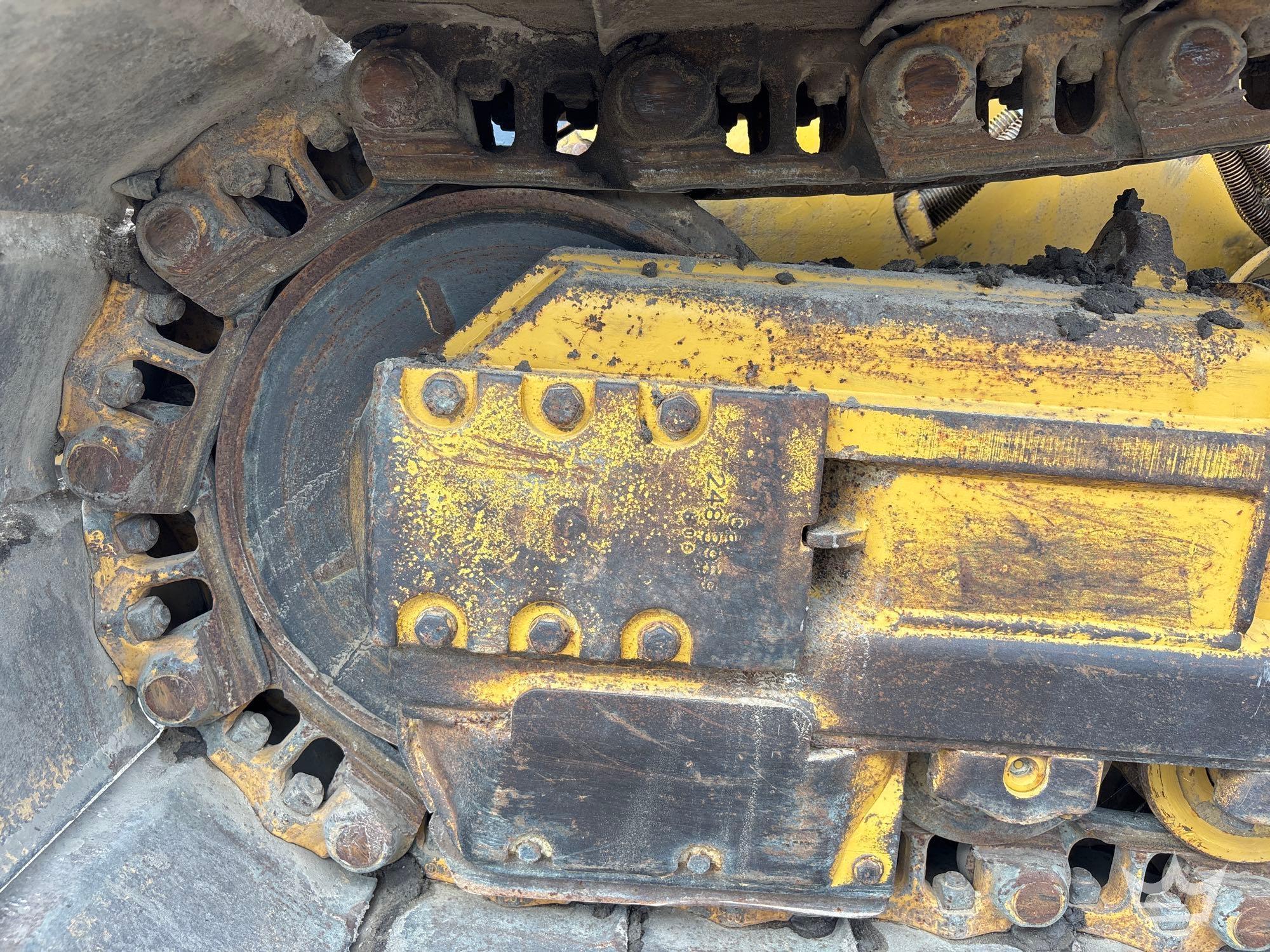 2015 Caterpillar D6K2LGP