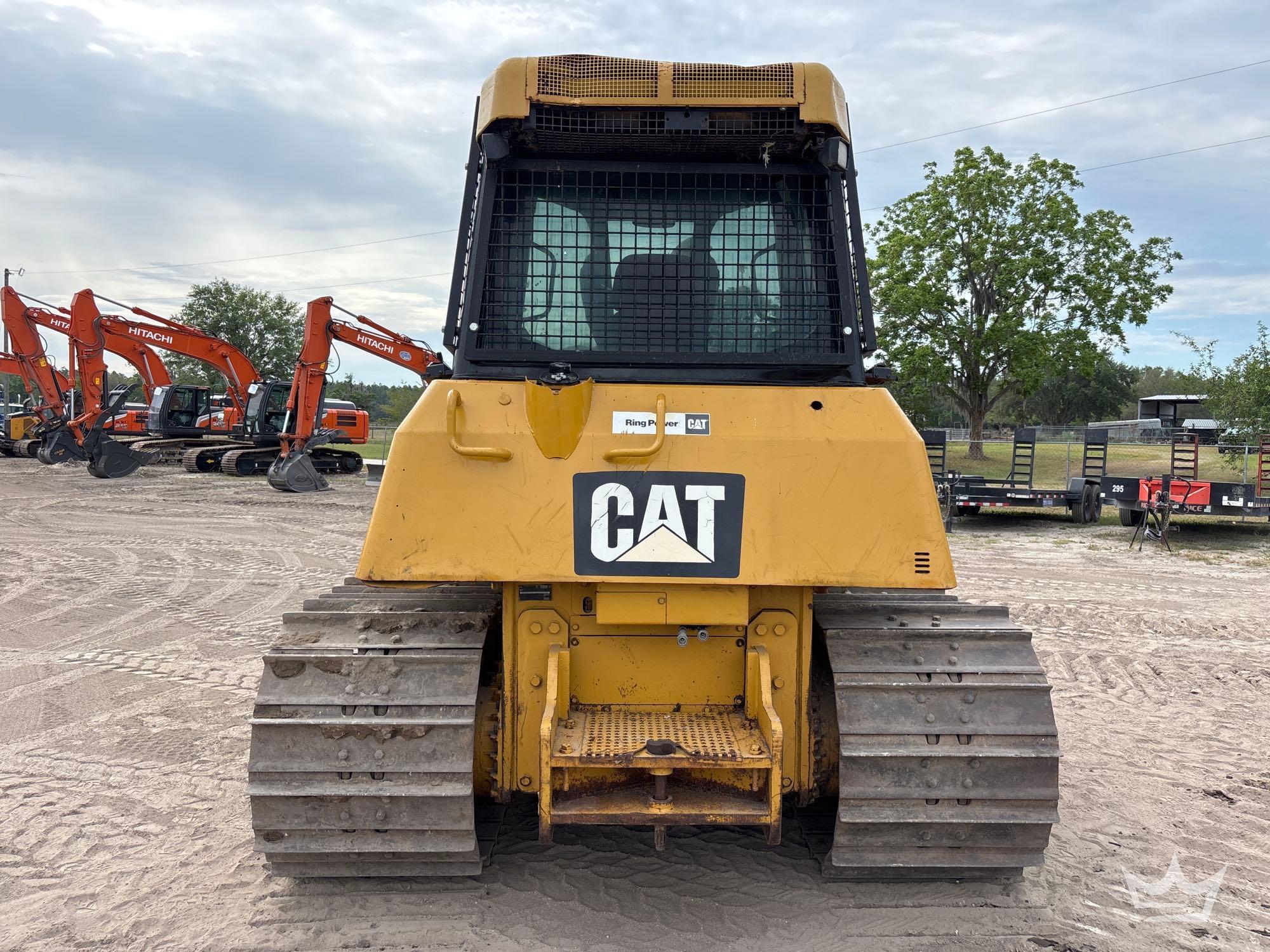 2015 Caterpillar D6K2LGP