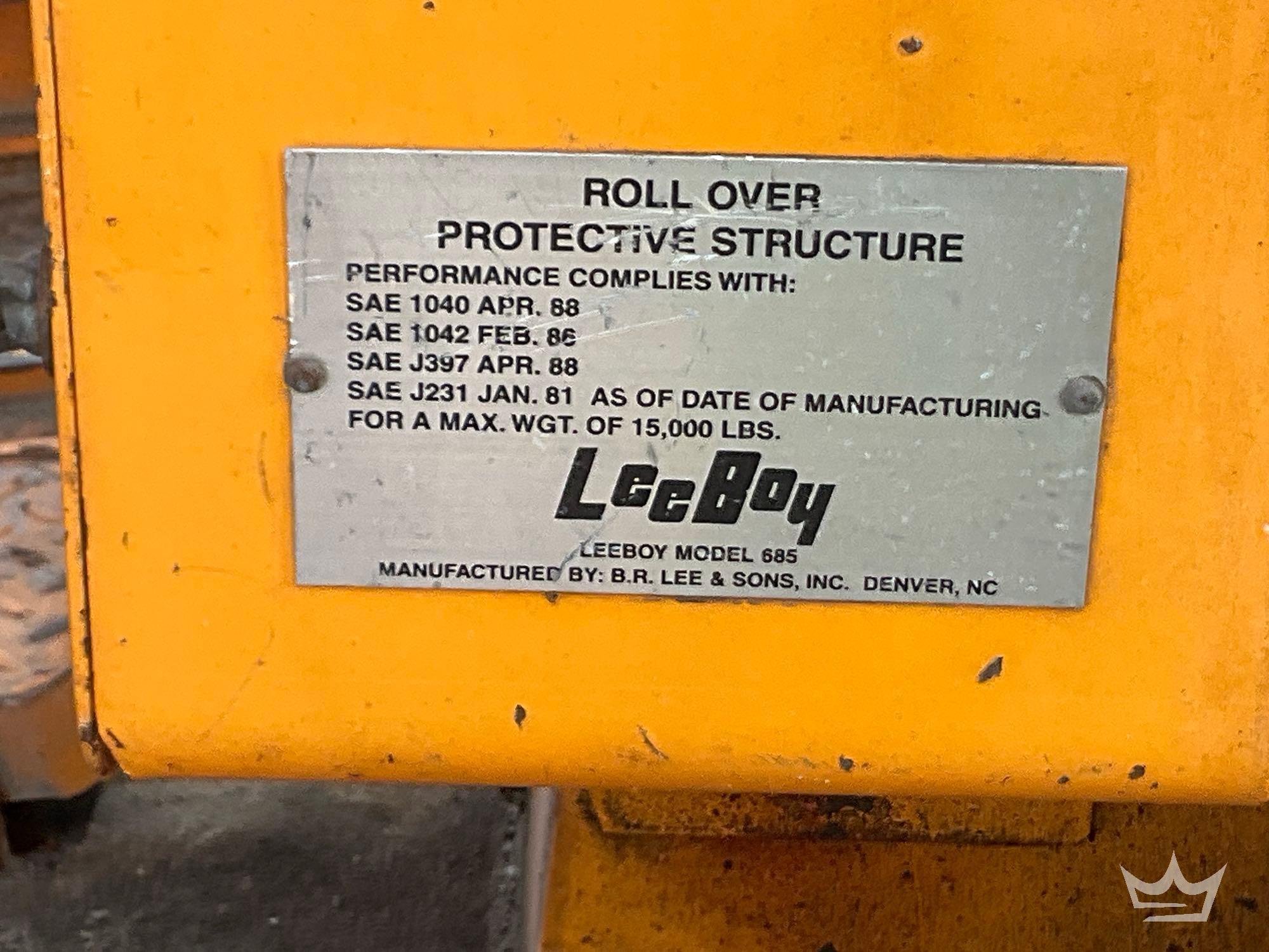 Leeboy 685B