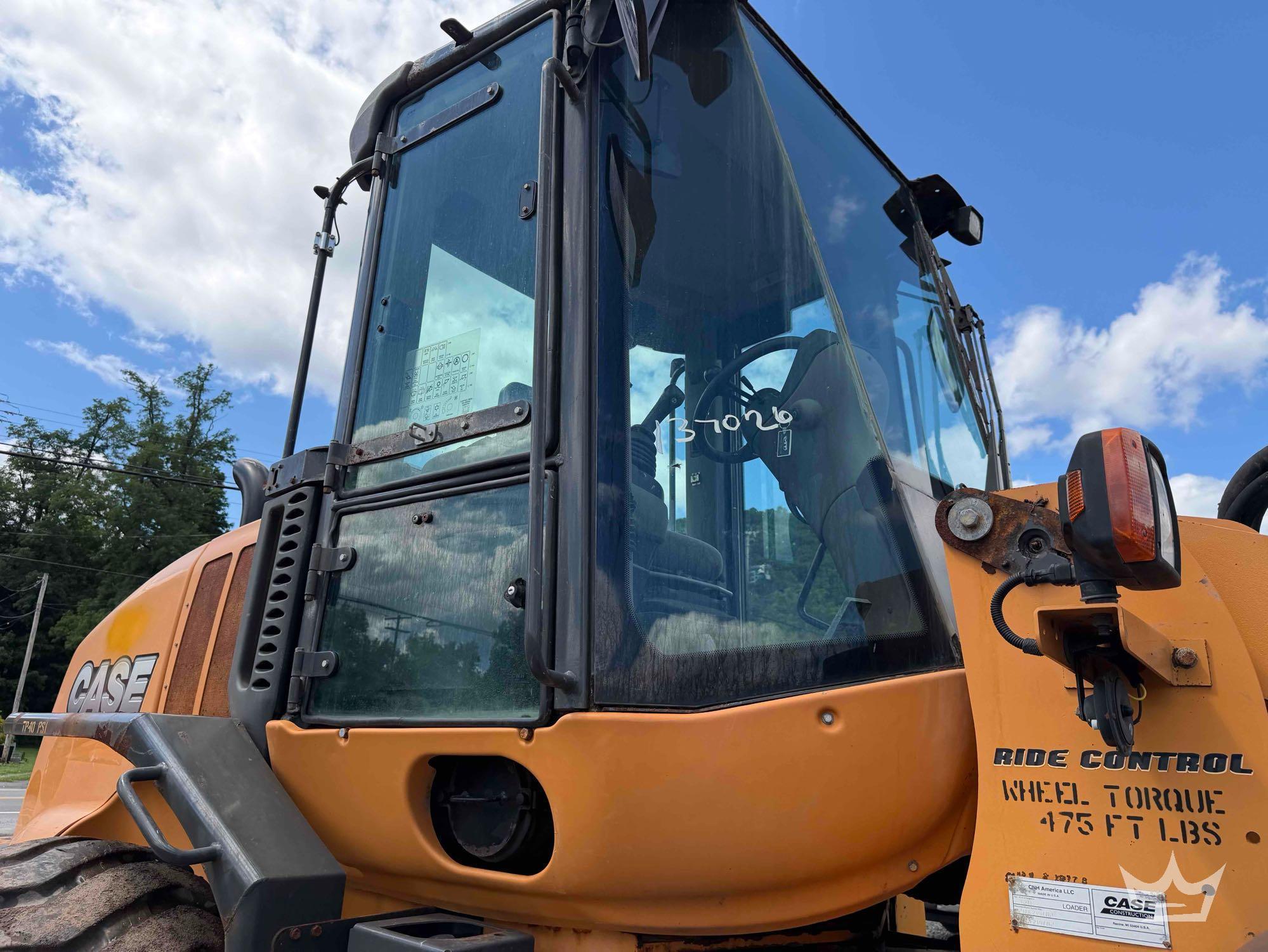2013 Case 621F