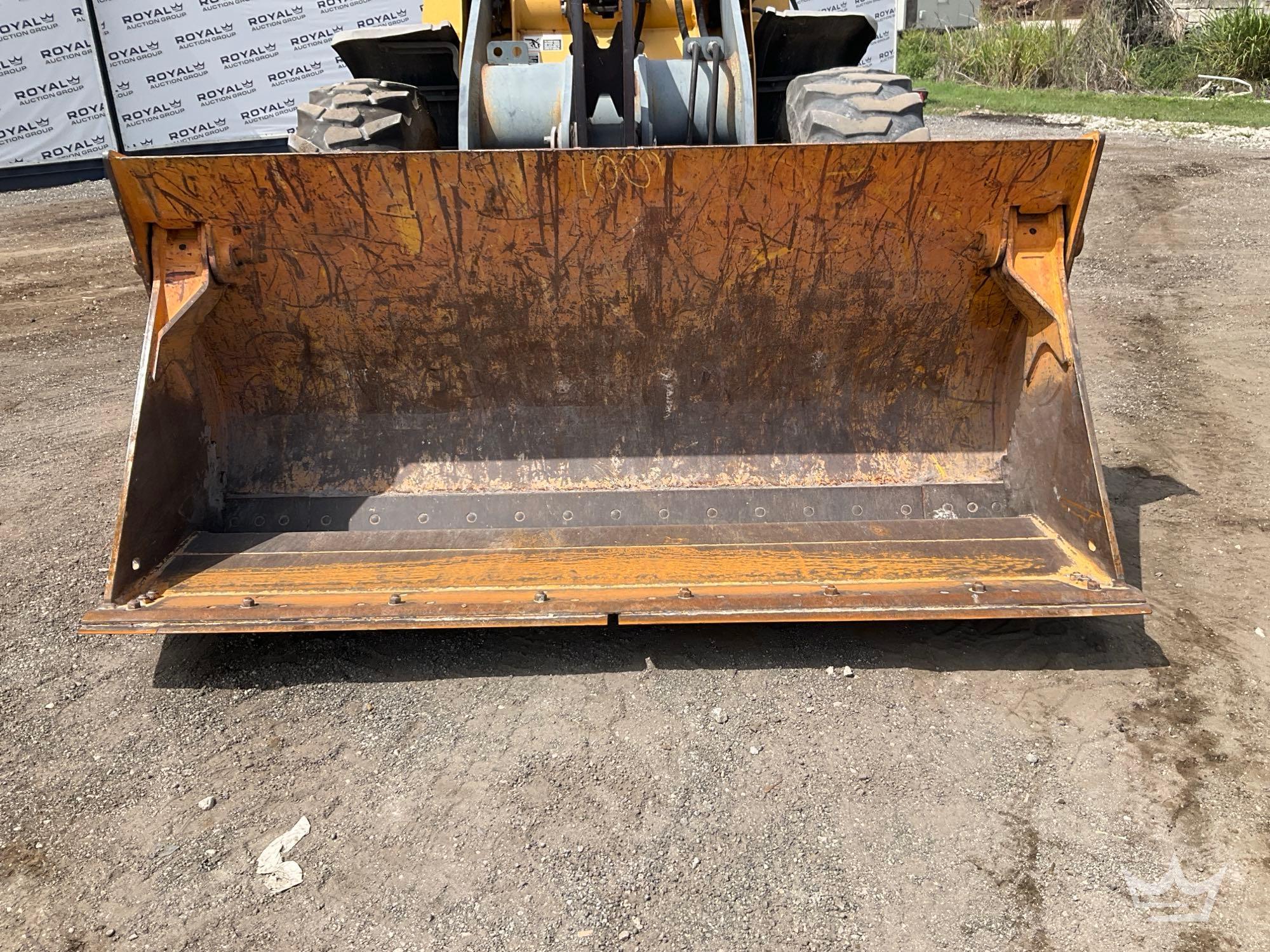2007 John Deere 444J