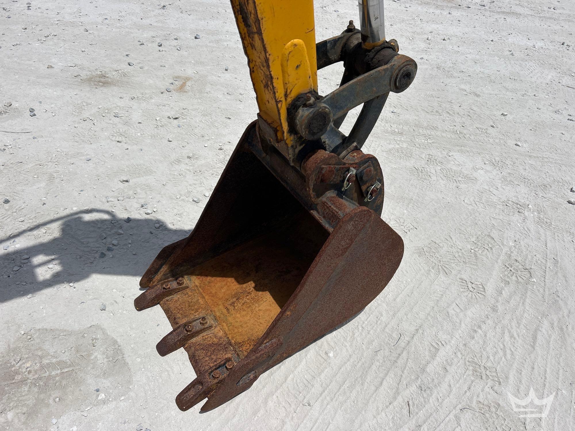 2005 JCB 8032ZTS