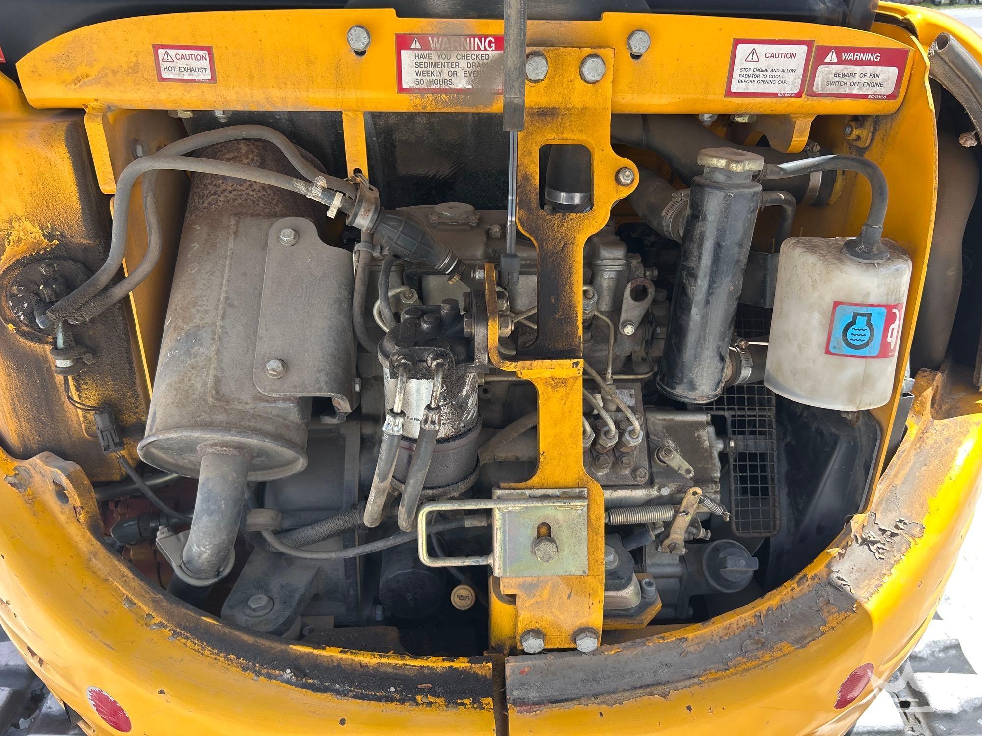 2005 JCB 8032ZTS
