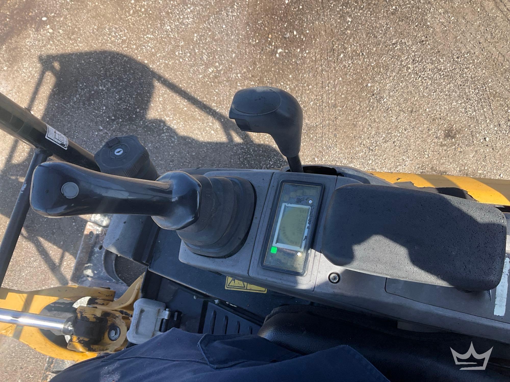 2014 Caterpillar 301.7DCR