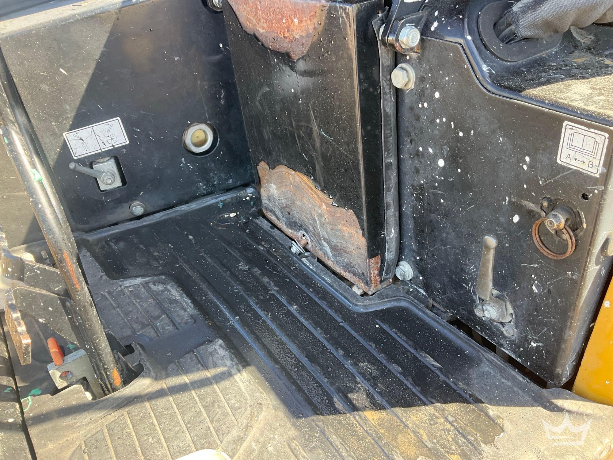 2014 Caterpillar 301.7DCR