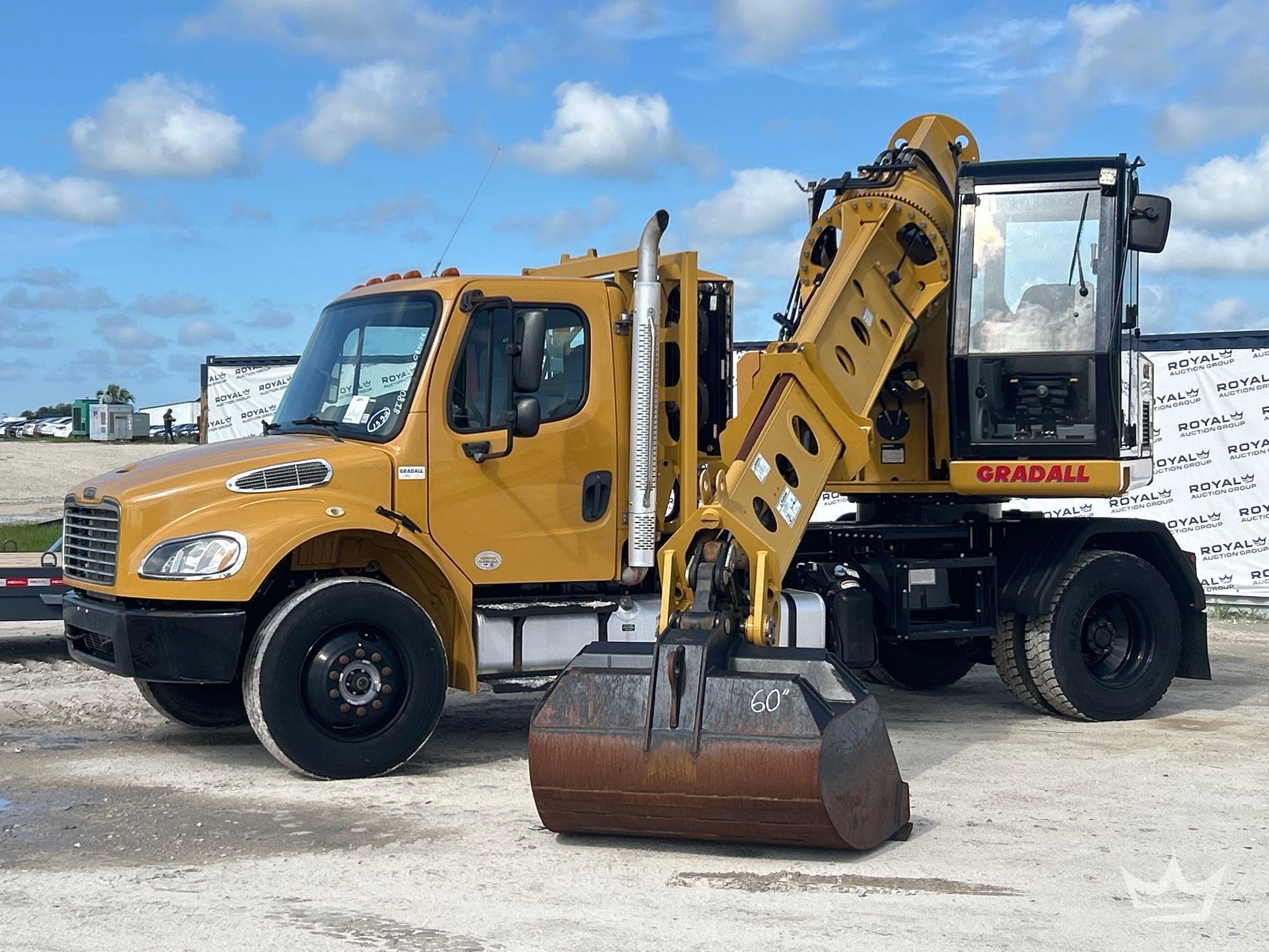 2017 Freightliner M2 106