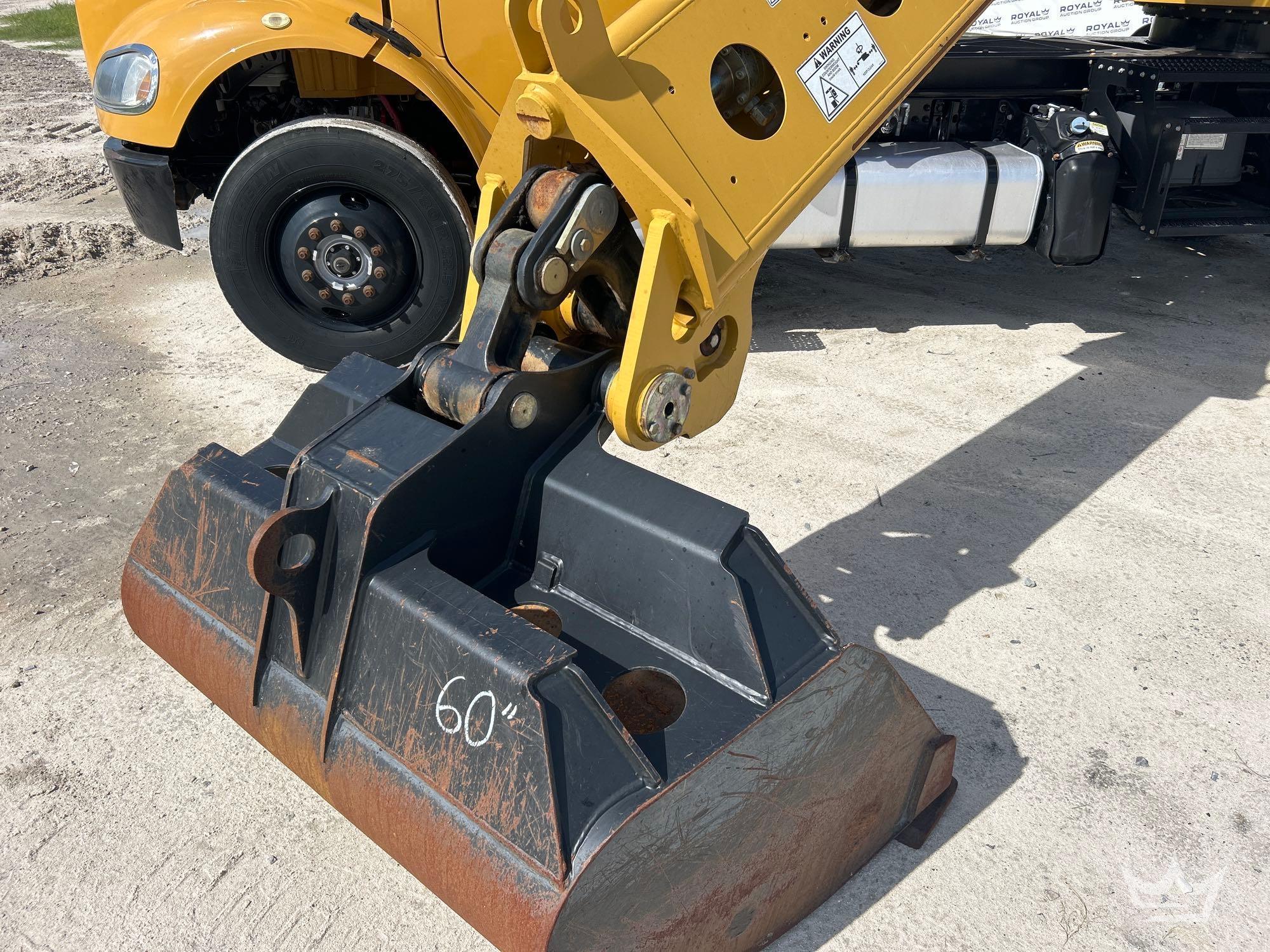 2017 Freightliner M2 106