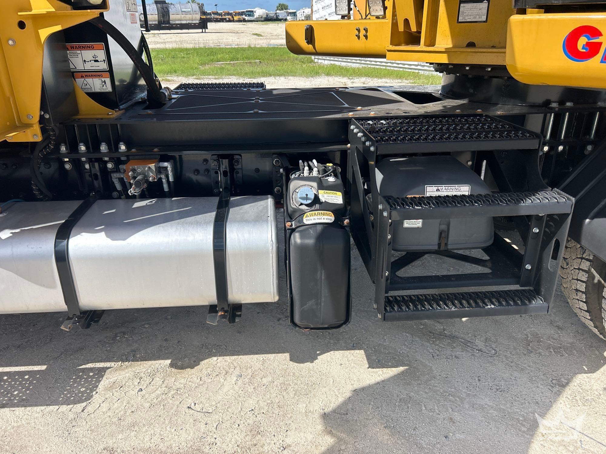 2017 Freightliner M2 106