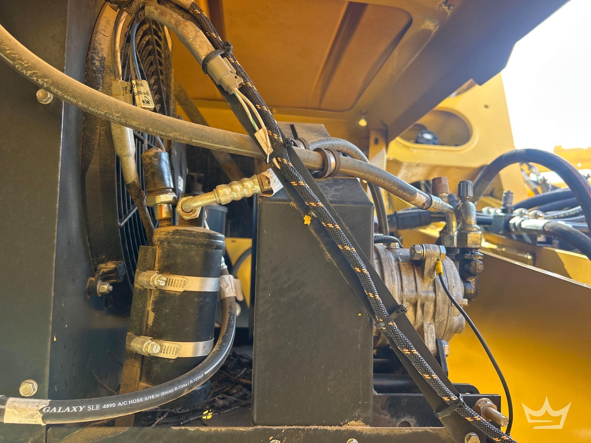 2017 Freightliner M2 106