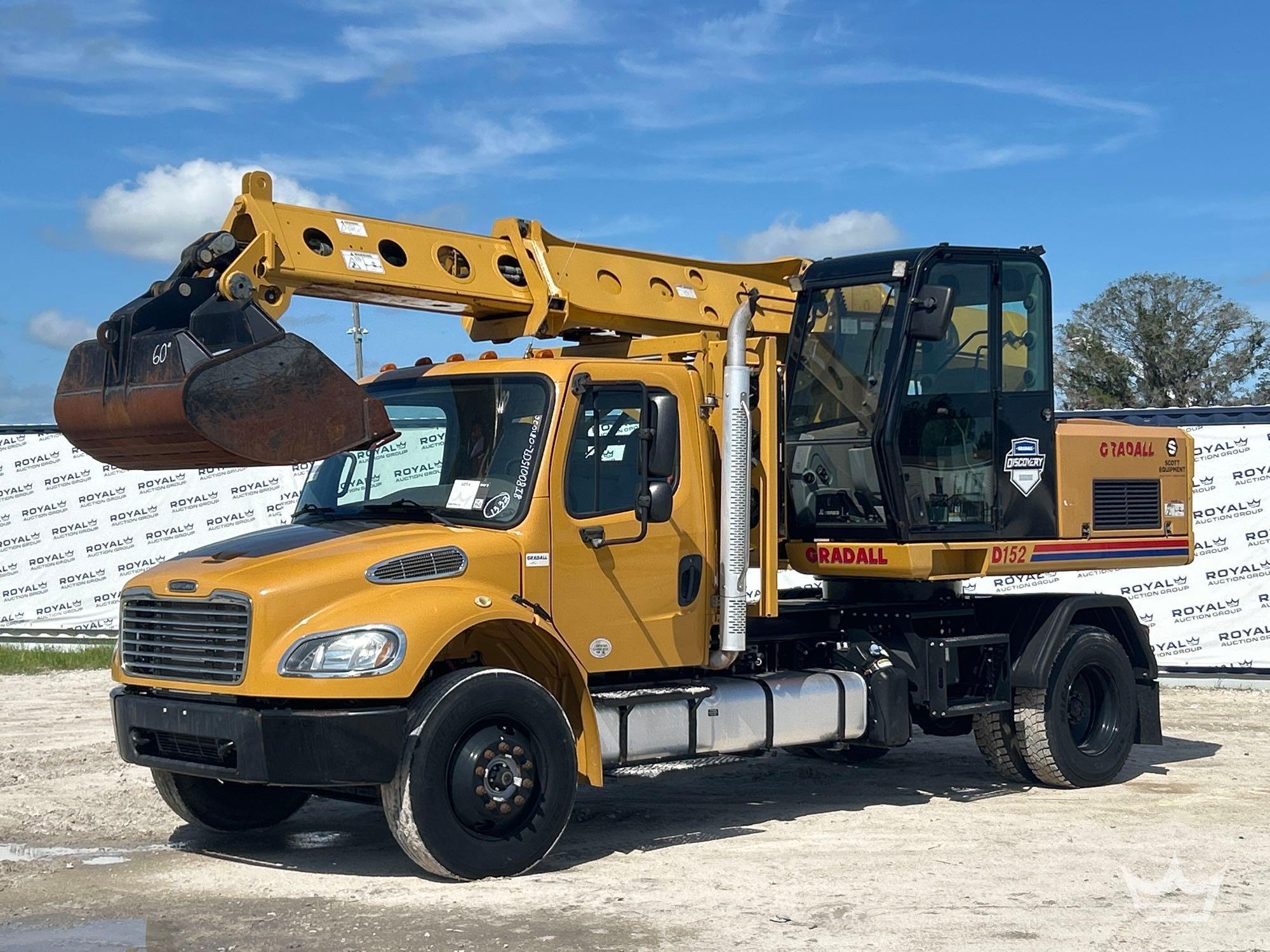 2017 Freightliner M2 106