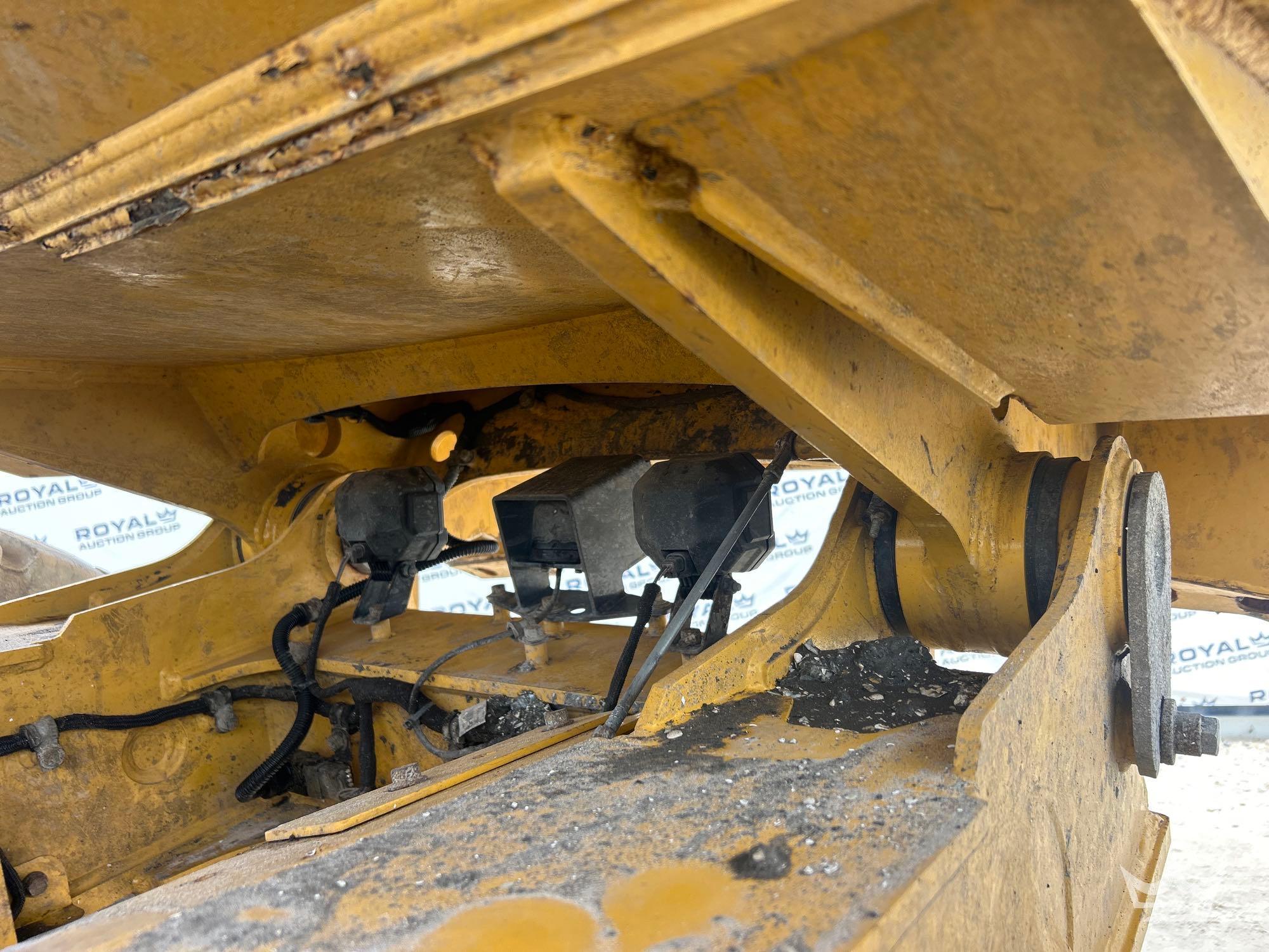 2022 John Deere 260E