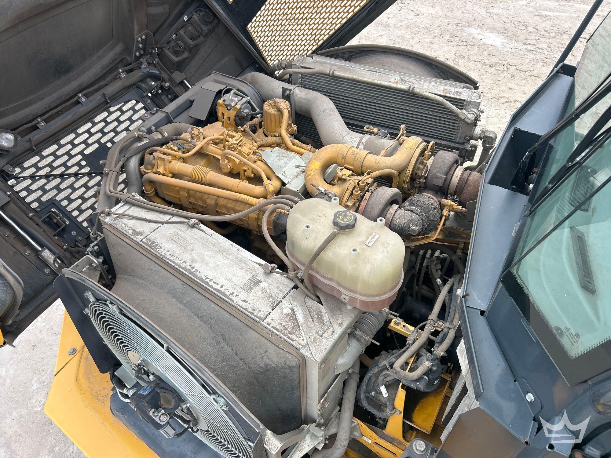 2022 John Deere 260E