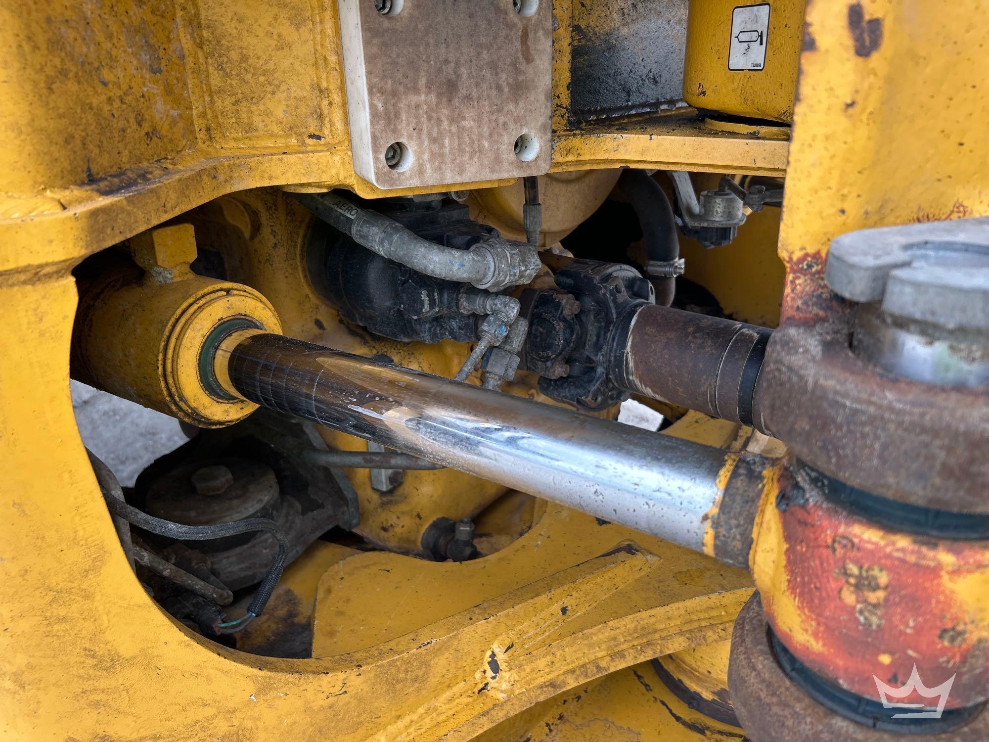 2018 John Deere 260E