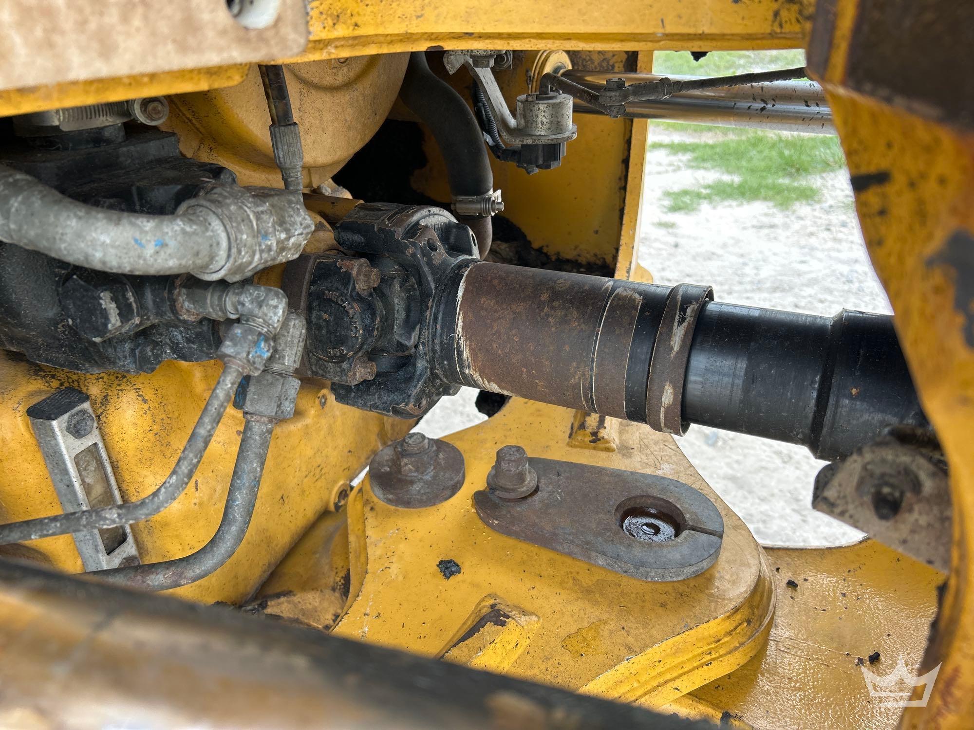 2018 John Deere 260E