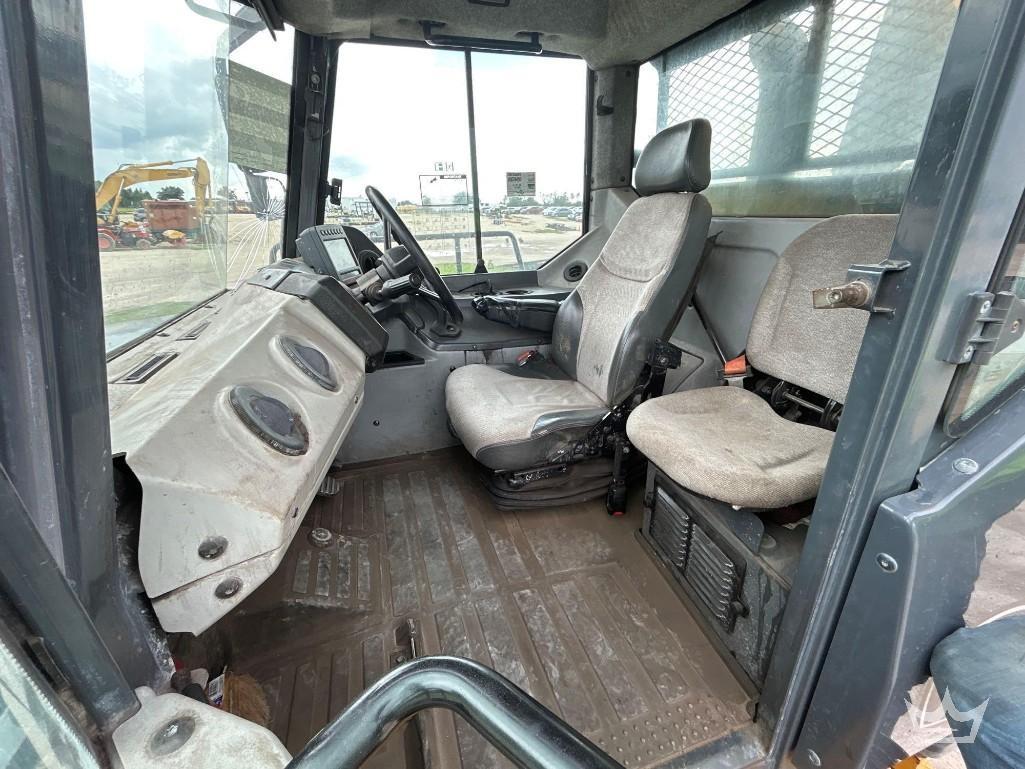 2018 John Deere 260E