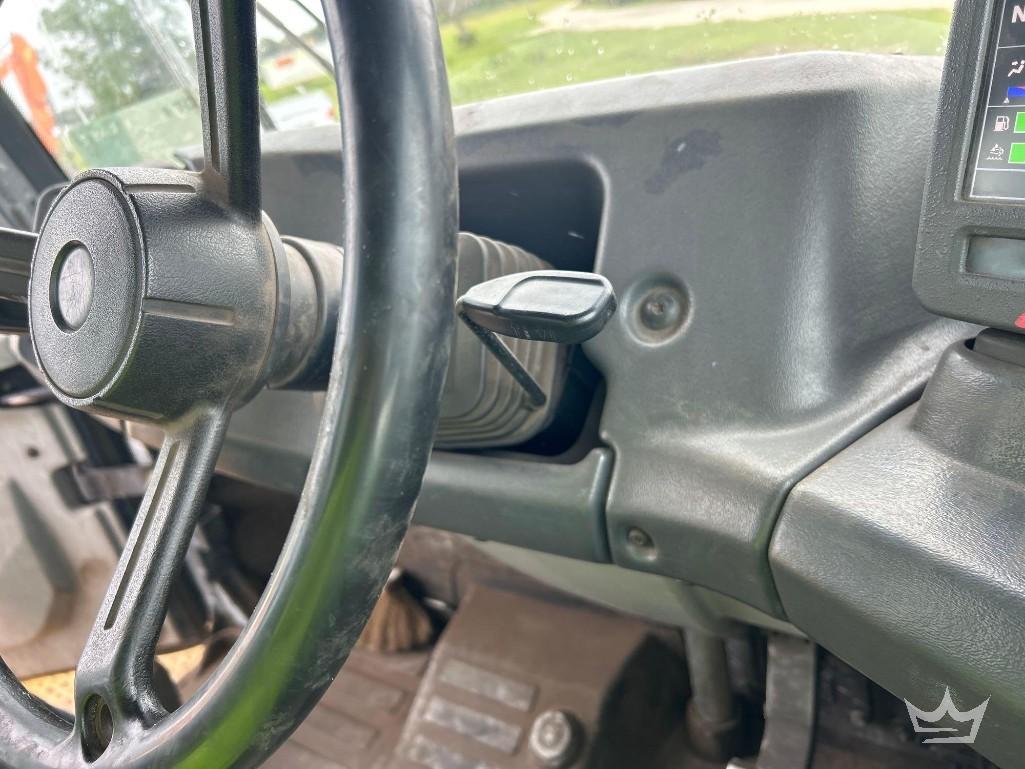 2018 John Deere 260E