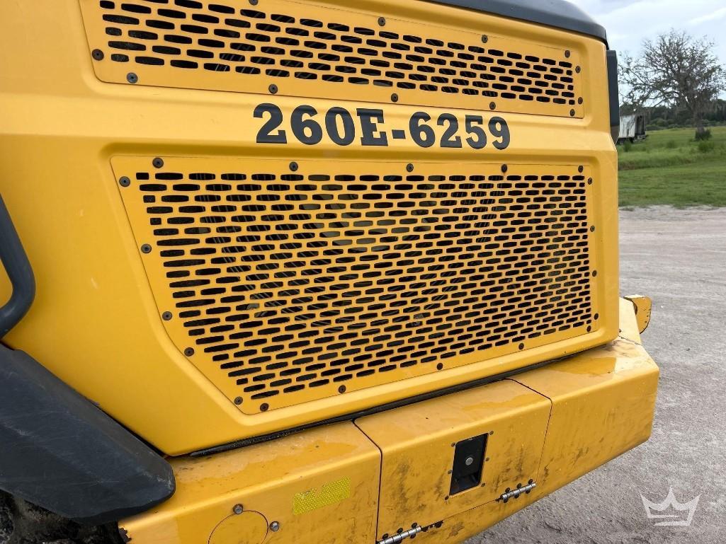 2018 John Deere 260E