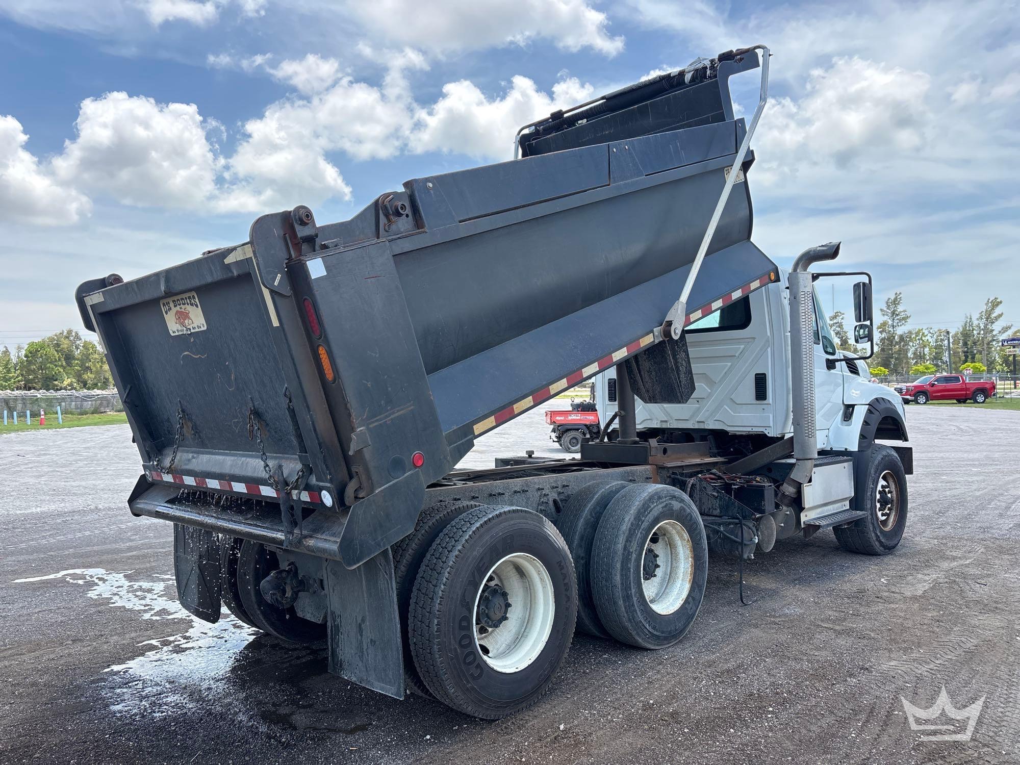 2016 International WORKSTAR