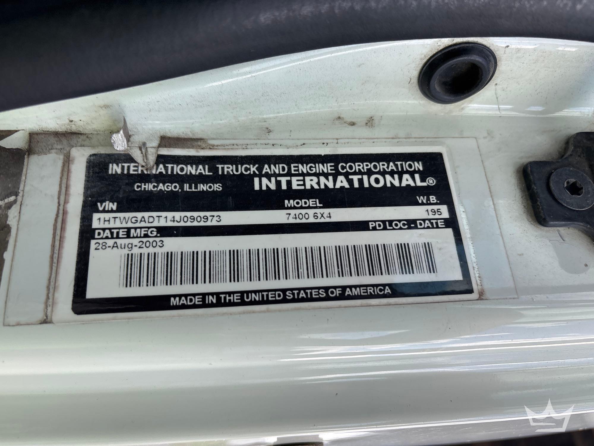 2004 International 7400
