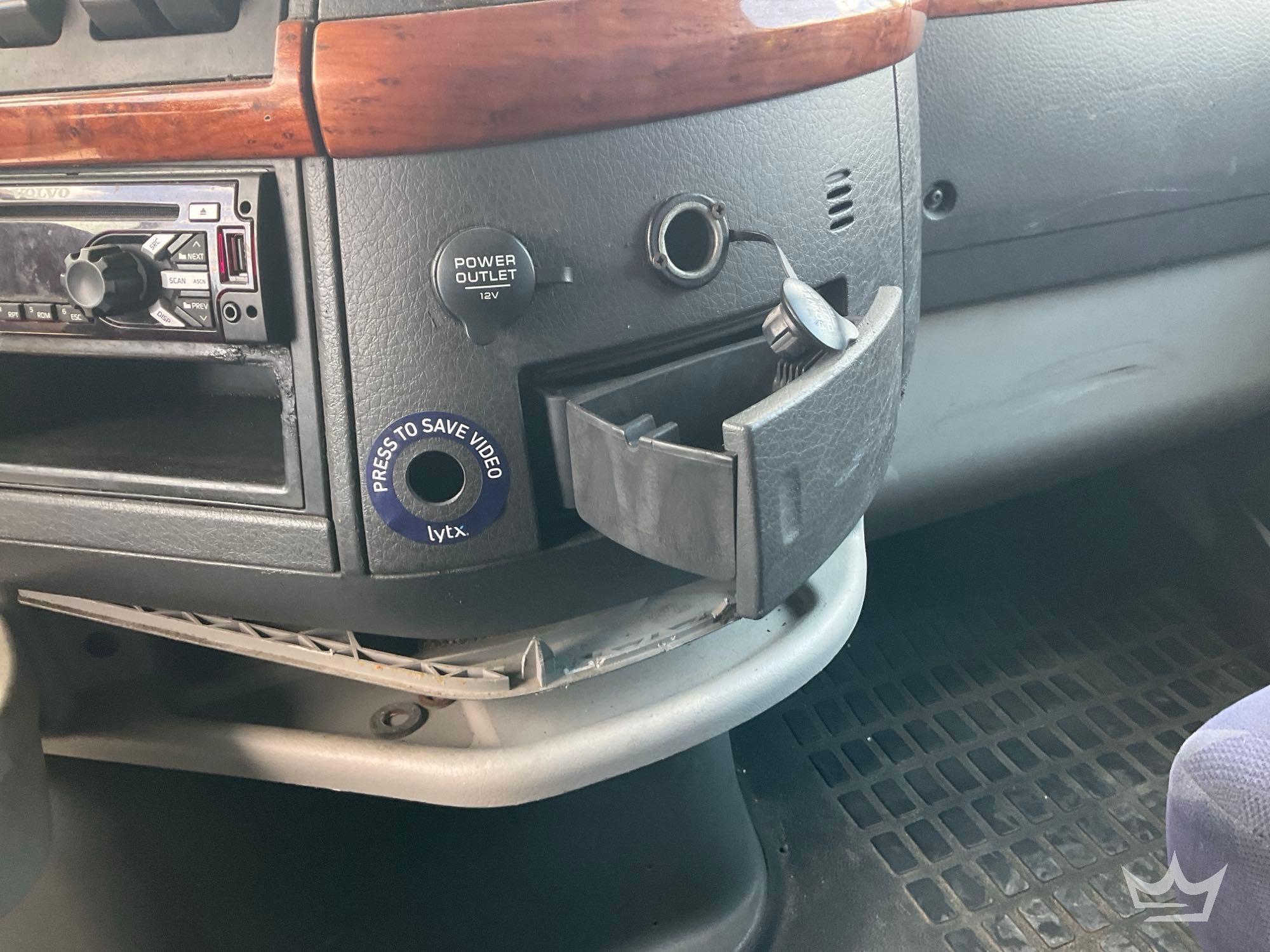 2012 Volvo VNL