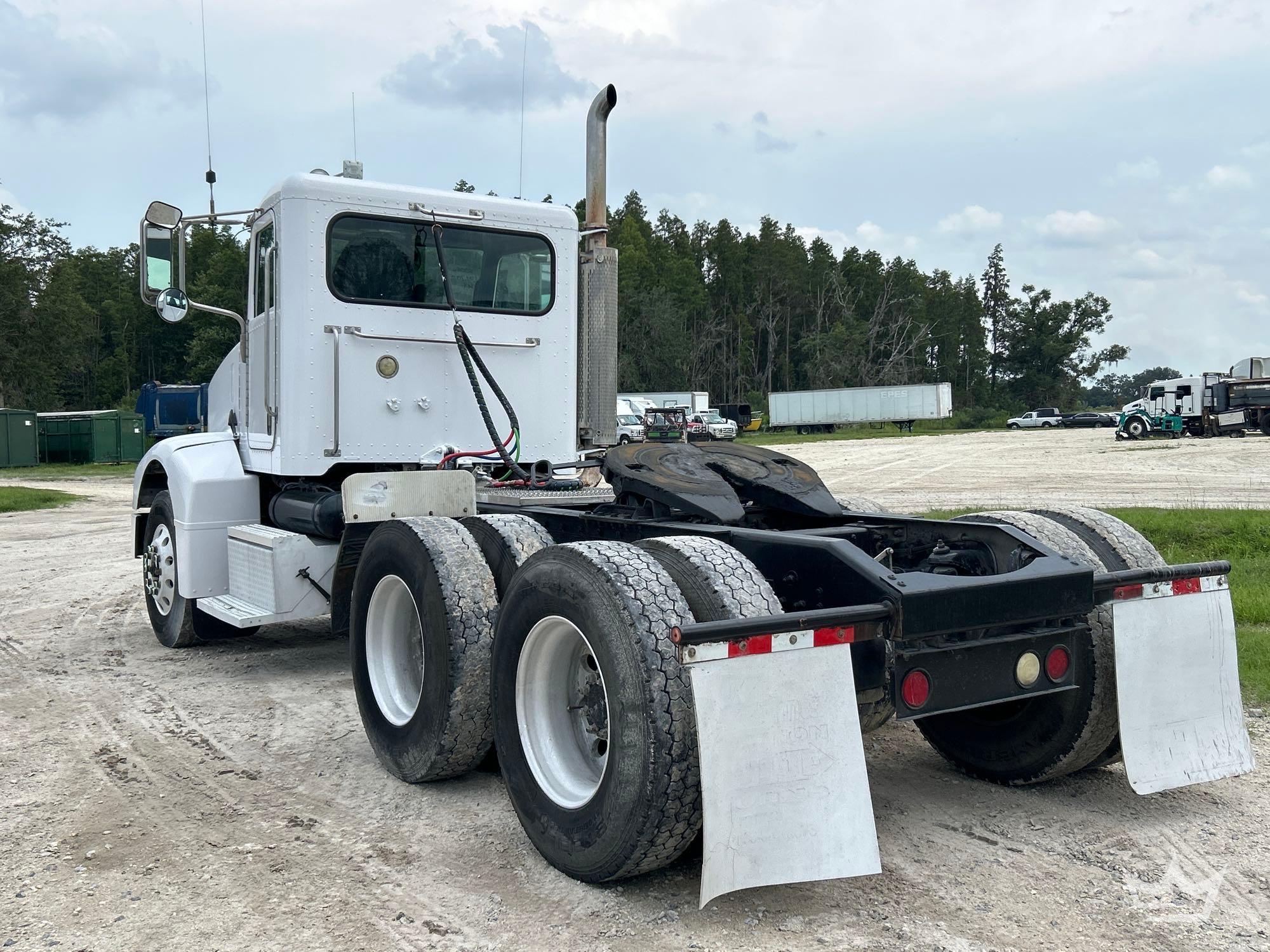 2006 Peterbilt 385