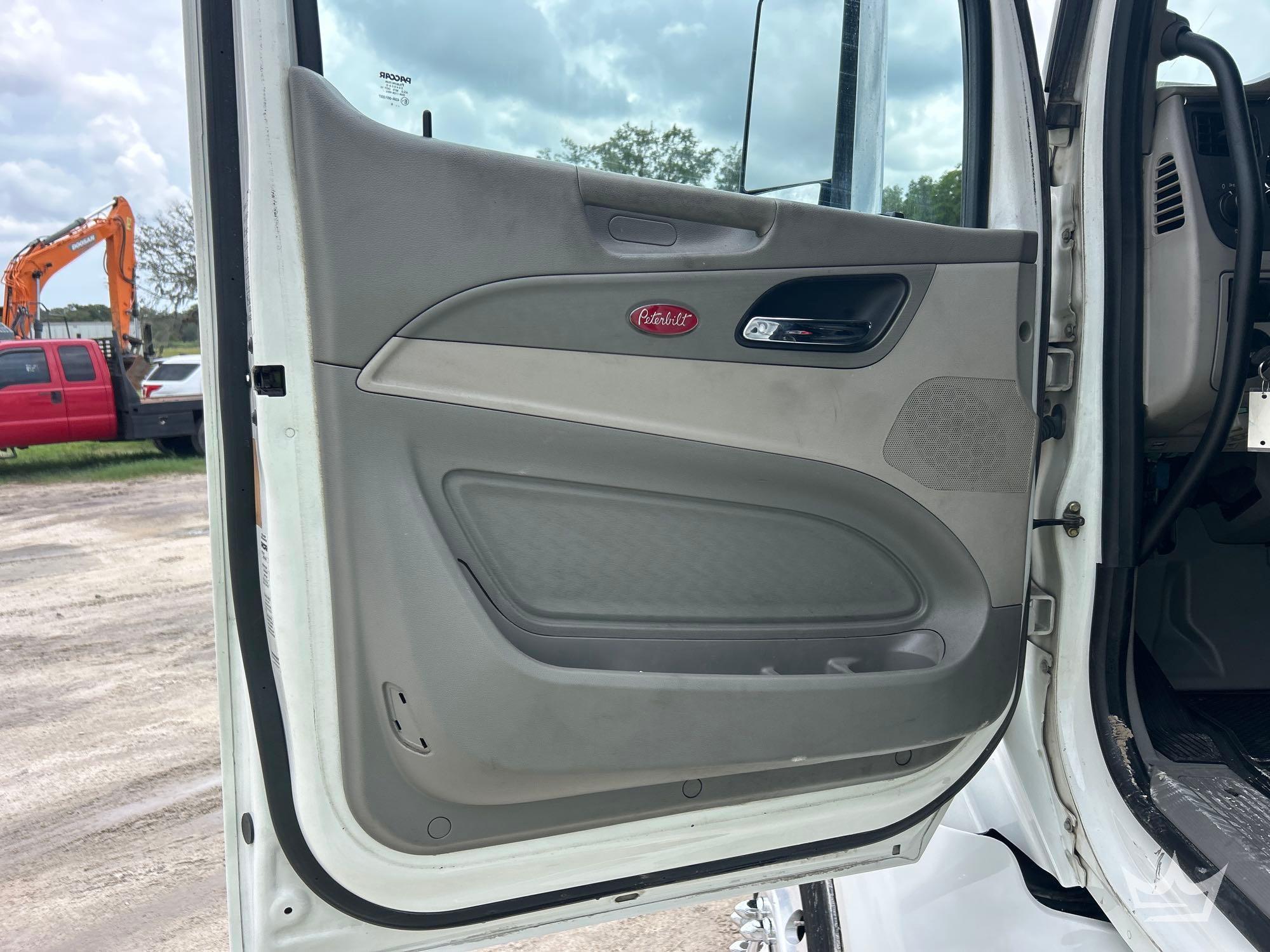 2019 Peterbilt 579