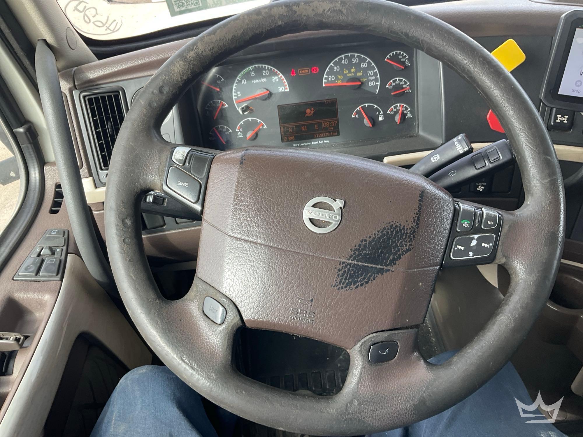 2016 Volvo VNL